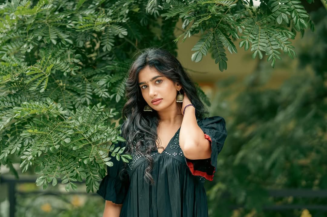 Anjali Anish in green glamour against nature