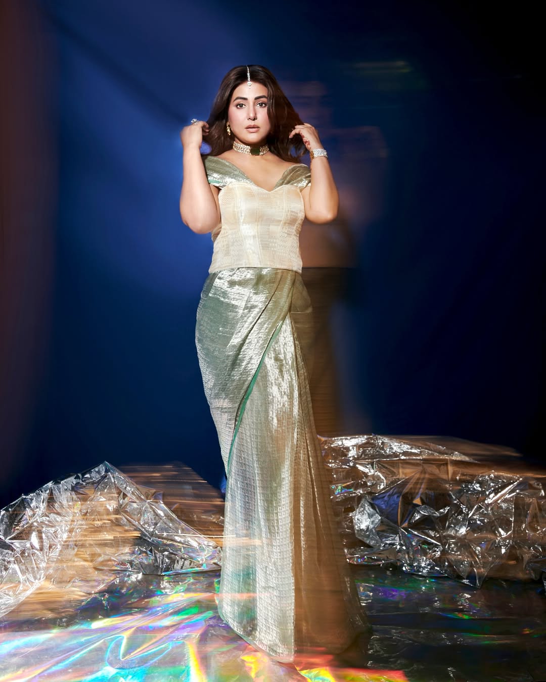 Hina Khan radiates regal charm and metallic magic, proving that when style meets humor, even a wardrobe malfunction can shine brighter!