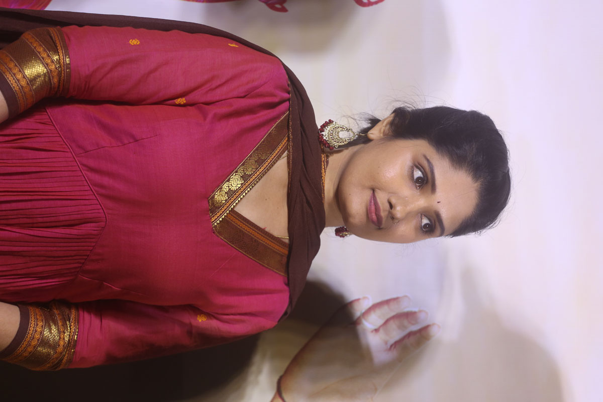 Geeth Saini candidly captured in photoshoot