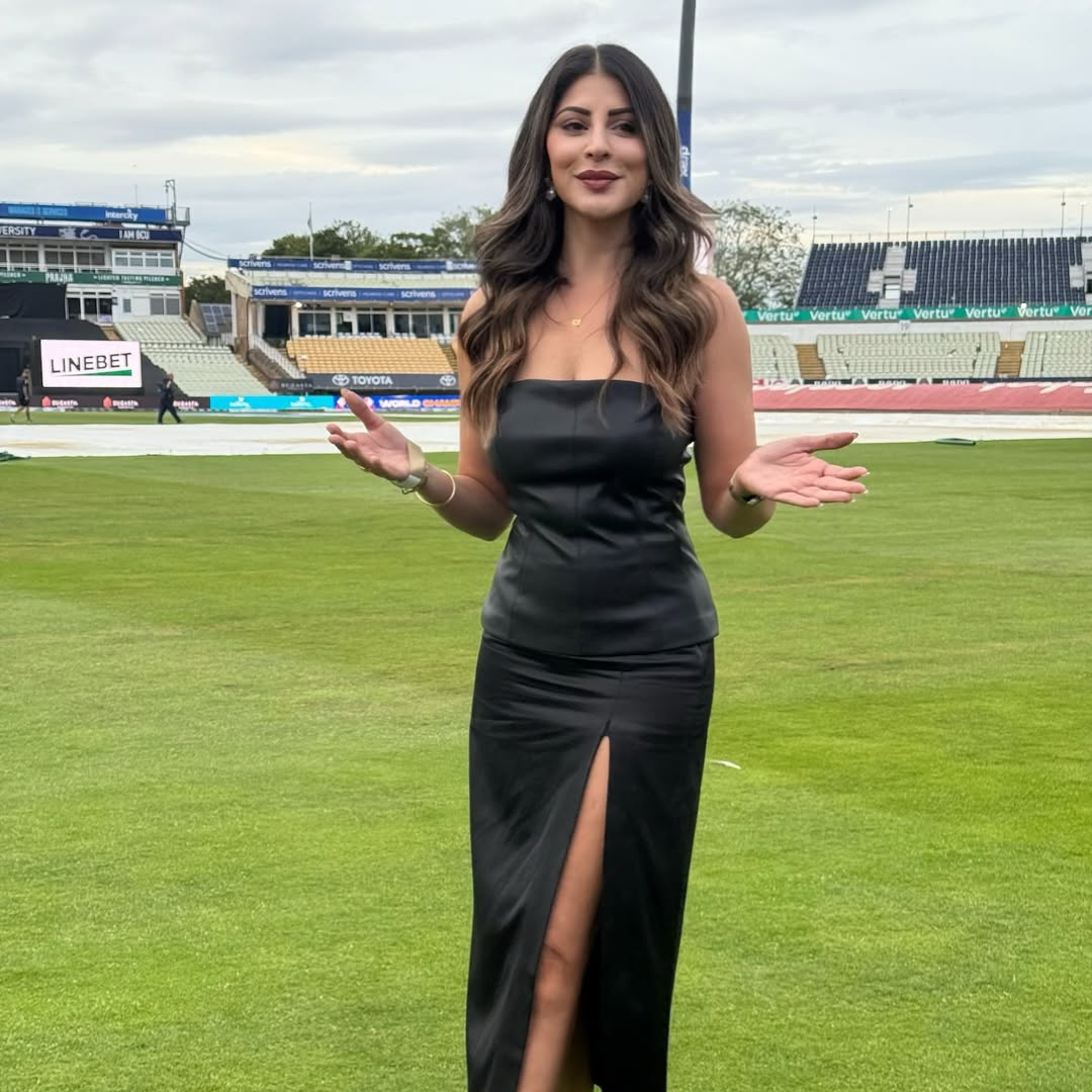 Social Media Goes Wild: Cringe or Confidence?