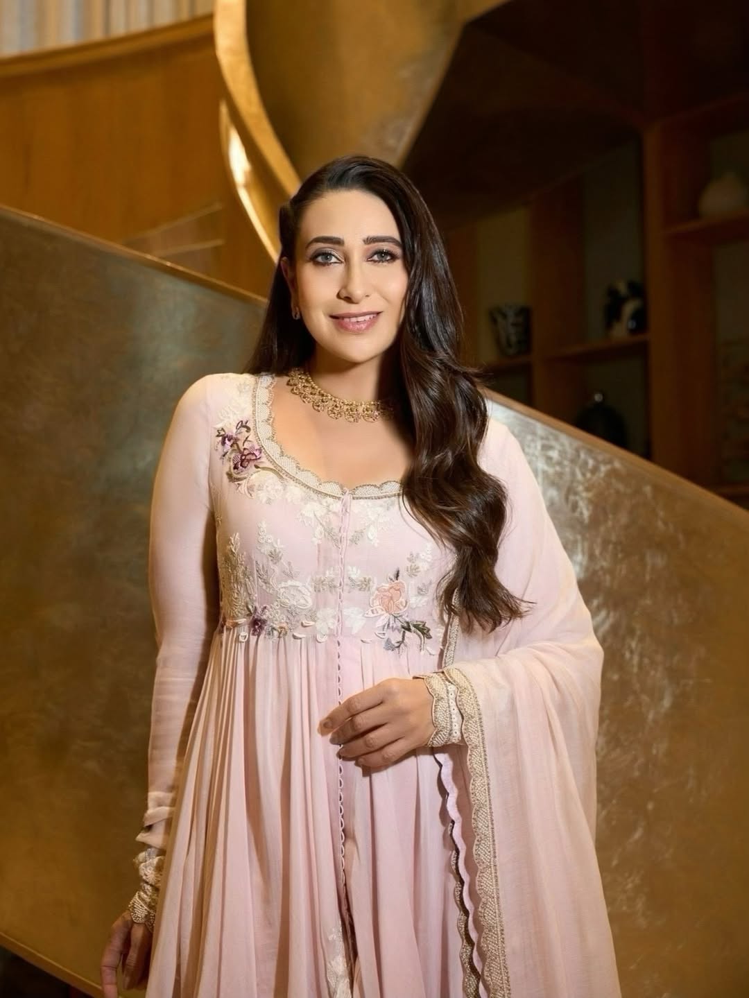 Karisma Kapoor exudes timeless grace in pastel attire