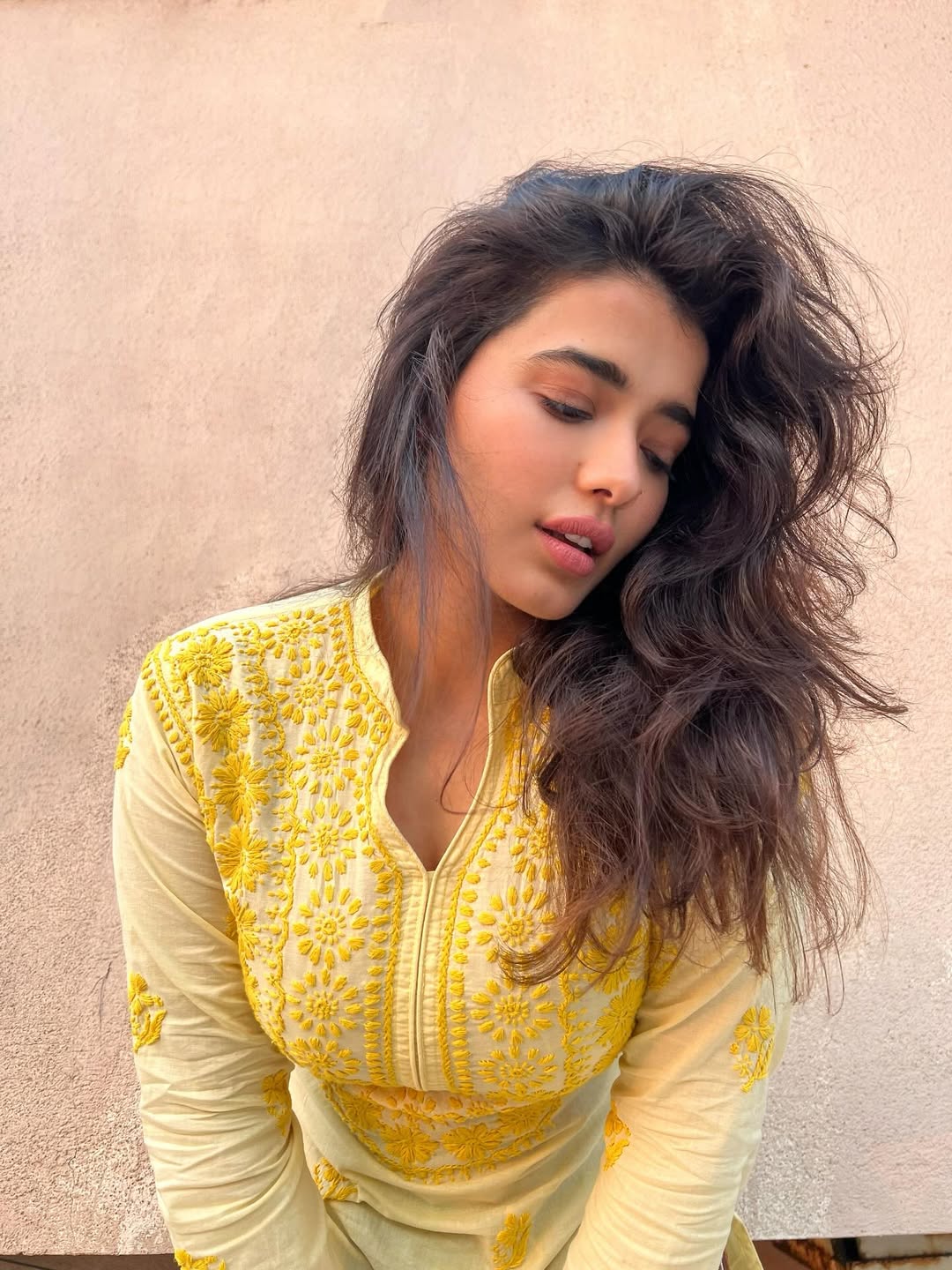 Ketika Sharma exudes charm in vibrant yellow attire