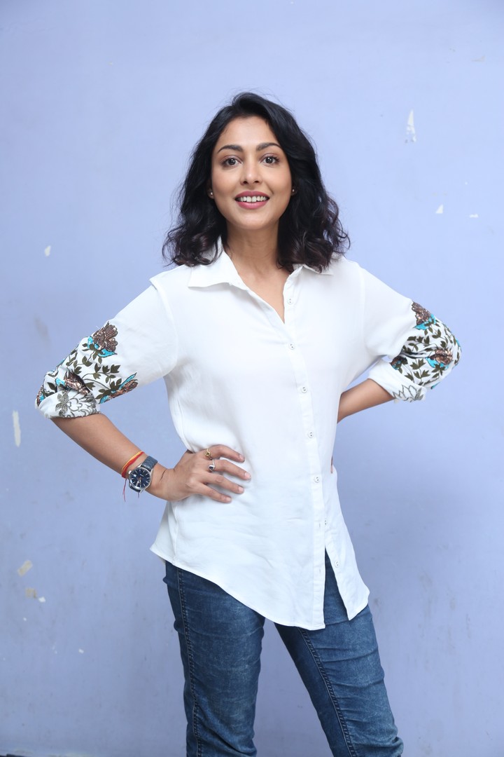 Madhu Shalini casual chic look with embroidery