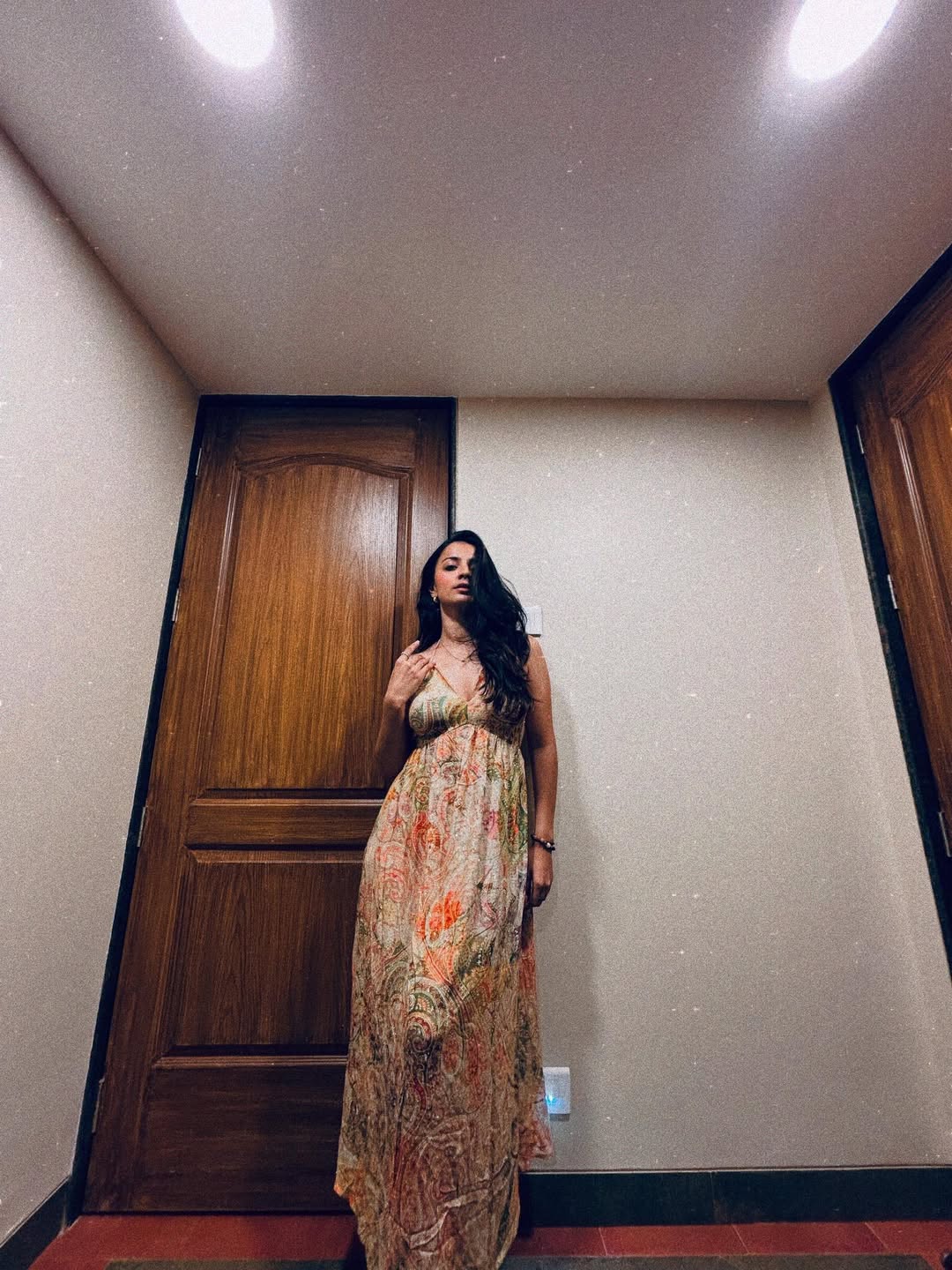 Mahima Makwana effortlessly slays in a flowing, boho-chic maxi dress–proof that comfort and style can dance together, all while making us wish we had her wardrobe!