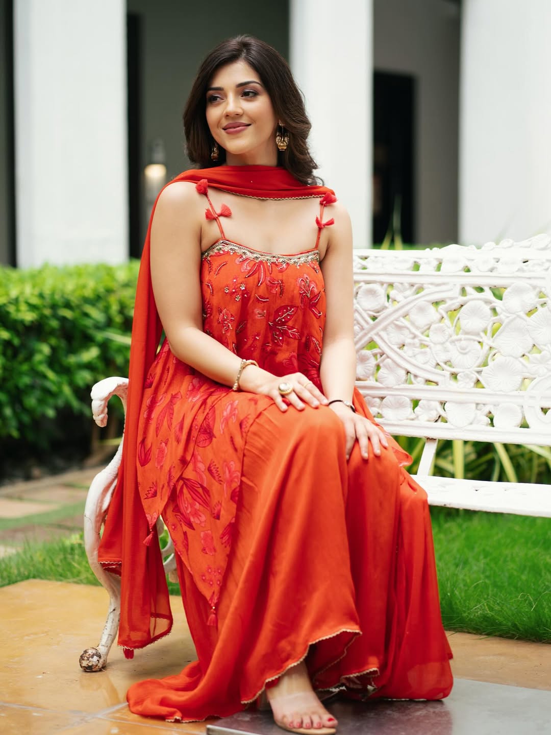 Mehreen Pirzada stunning in bold red elegance