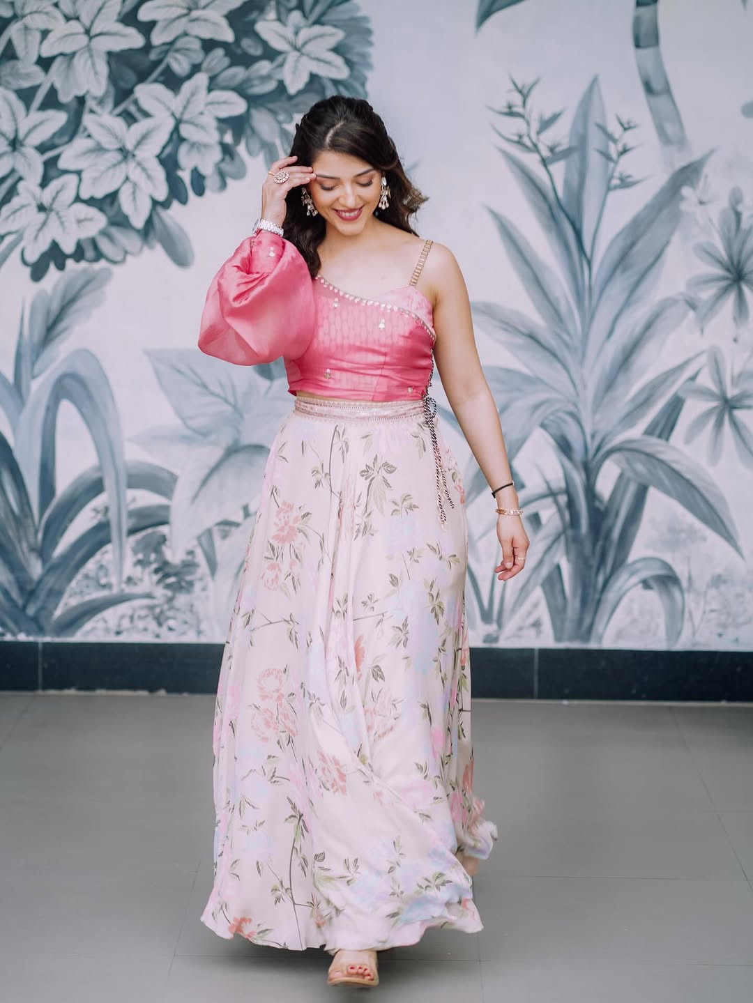Mehreen Pirzada blooms with timeless floral elegance.