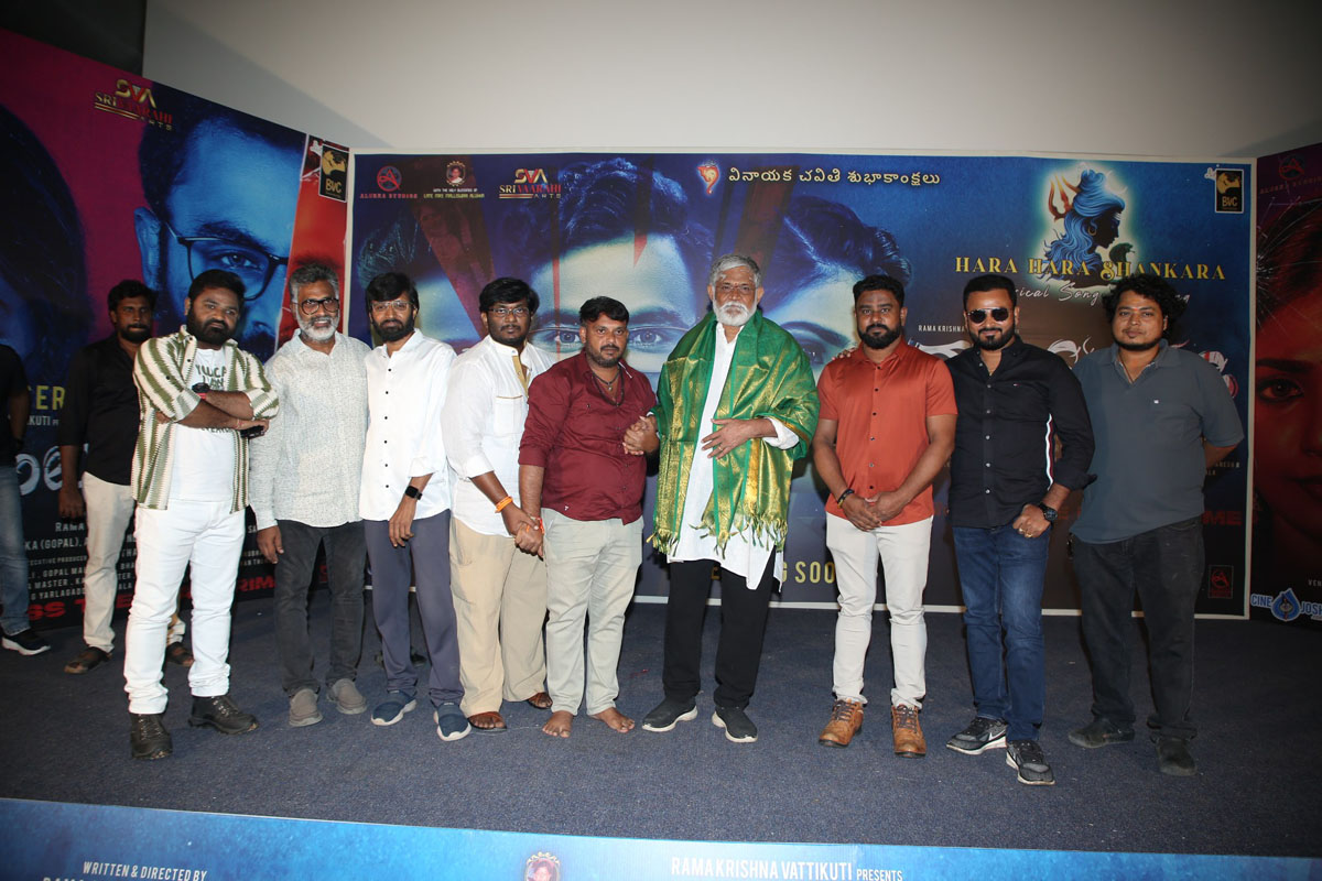 Cast smiling during Mutton Soup music launch