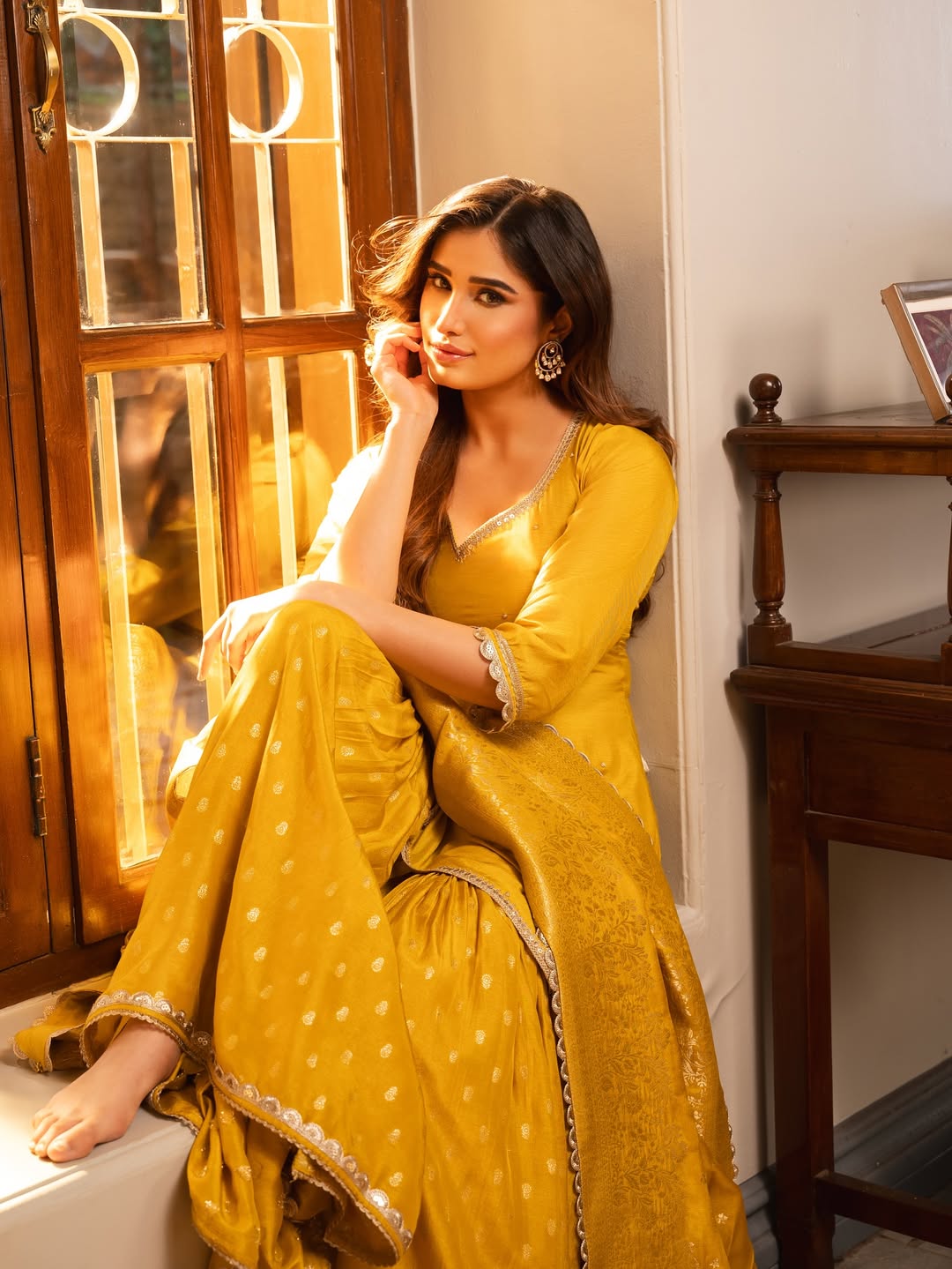 Rasha Thadani brightens in yellow, pure sunshine vibes