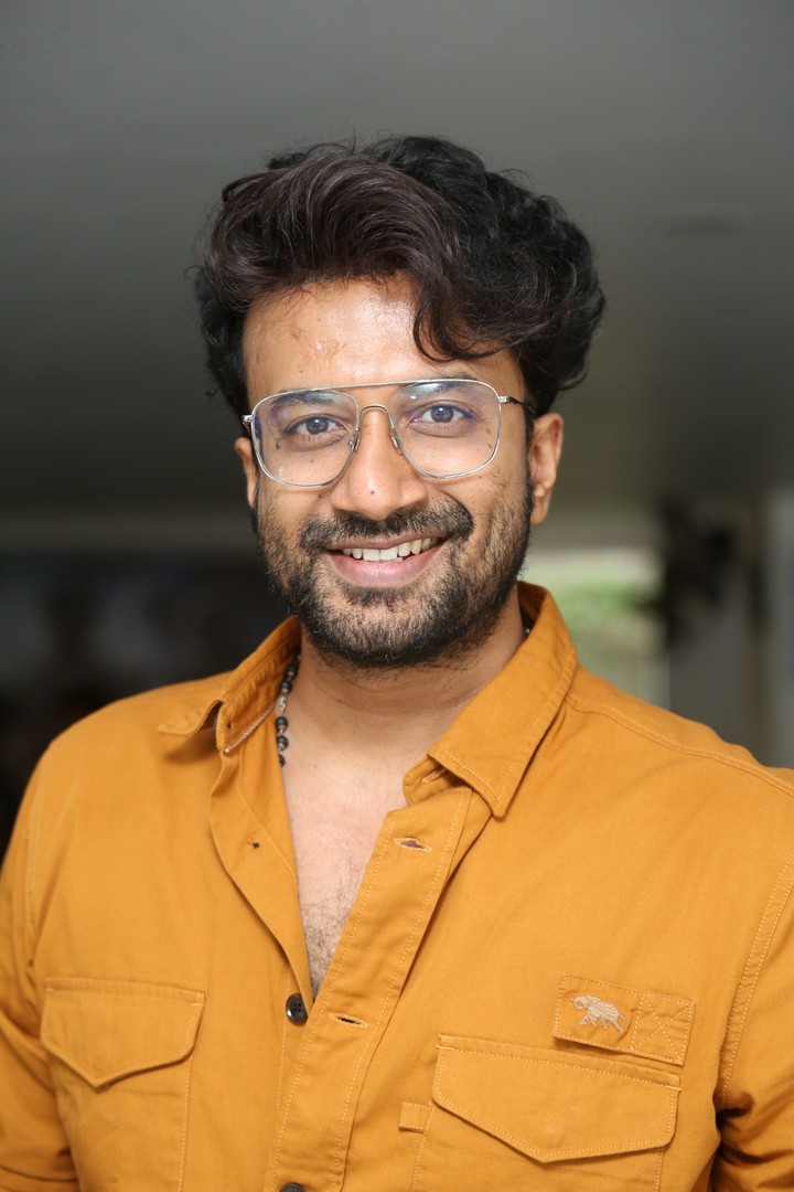 Satyadev’s bold mustard shirt and confident style prove that even with a blurred face, his fashion game is crystal clear and effortlessly charming.