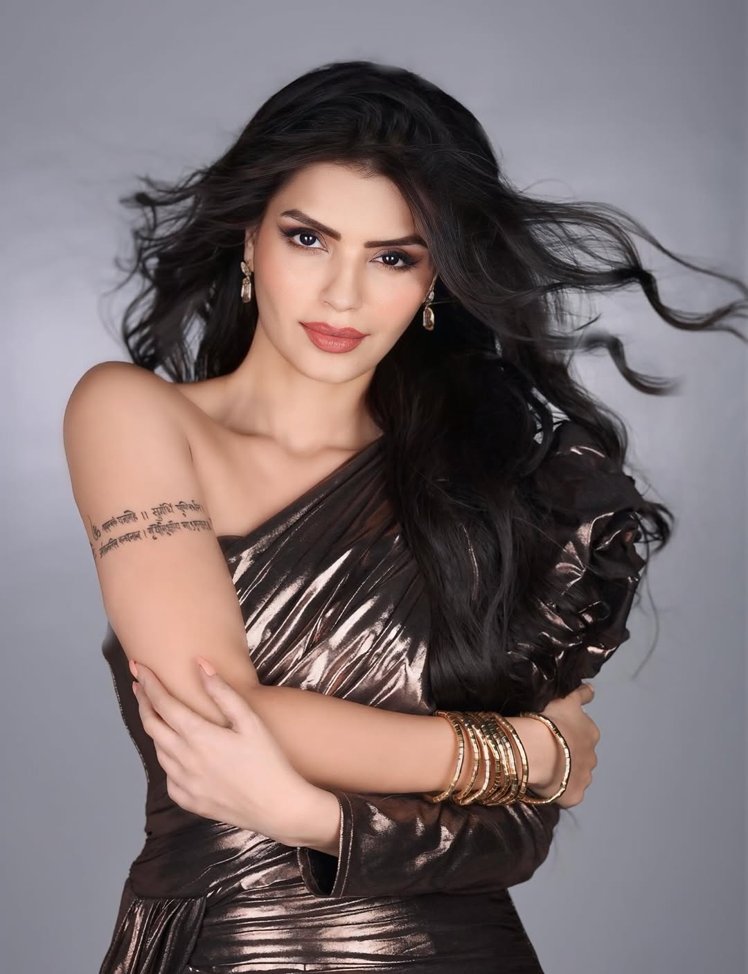 Sonali Raut radiates effortless elegance in a sleek, metallic ensemble that proves you can shine without trying too hard–fashion with a touch of fierce!