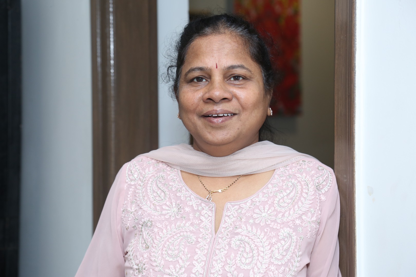 Uma Devi Kota stuns in timeless embroidered elegance