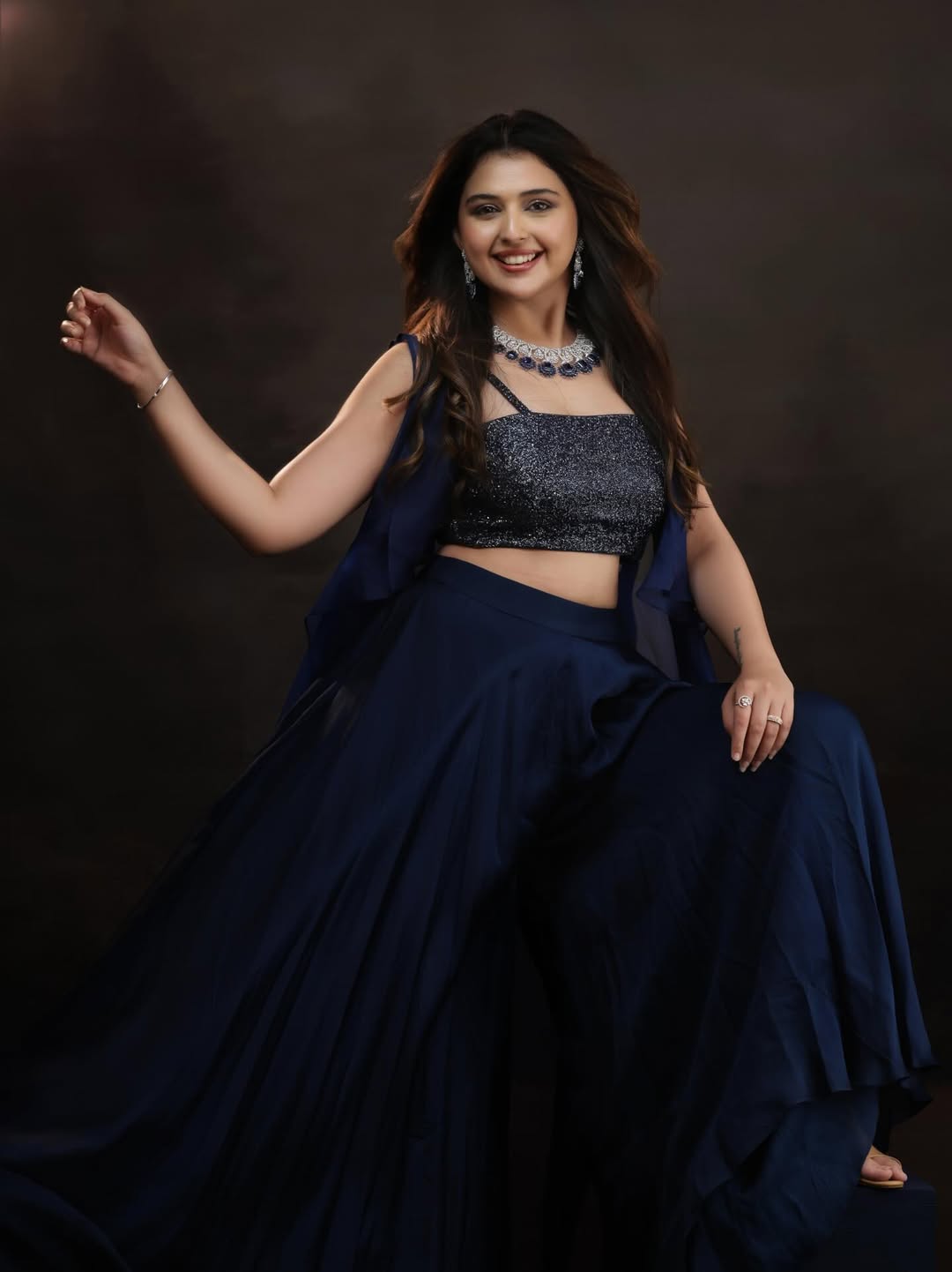 Vedvika Soni shines in navy blue glamour