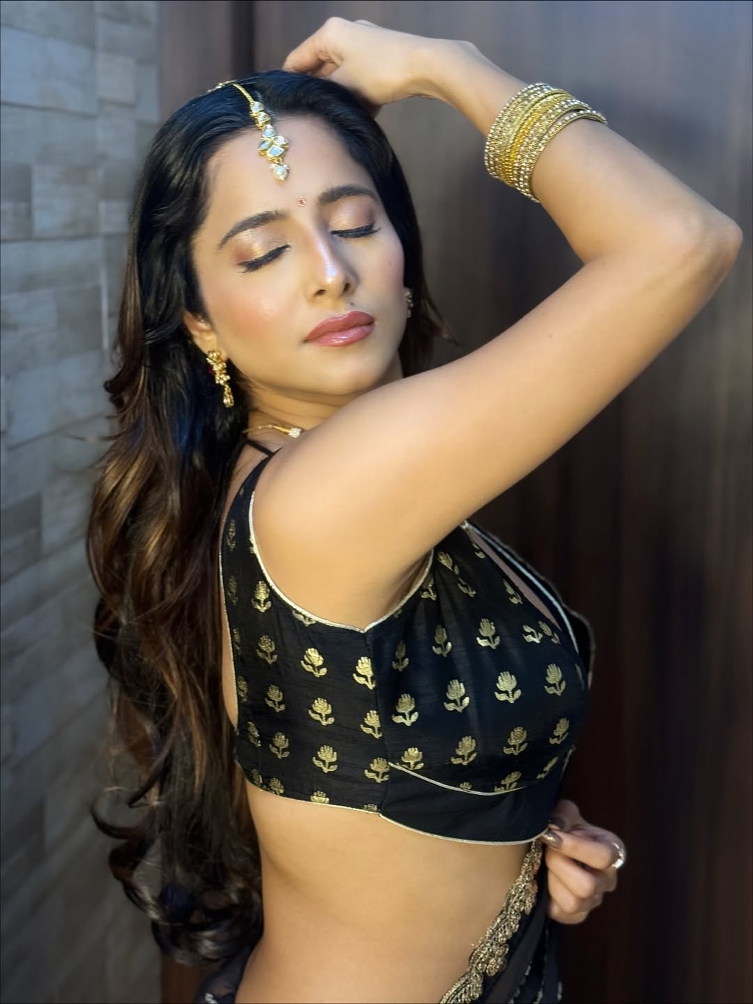 The Saree: Craftsmanship Meets Boldness