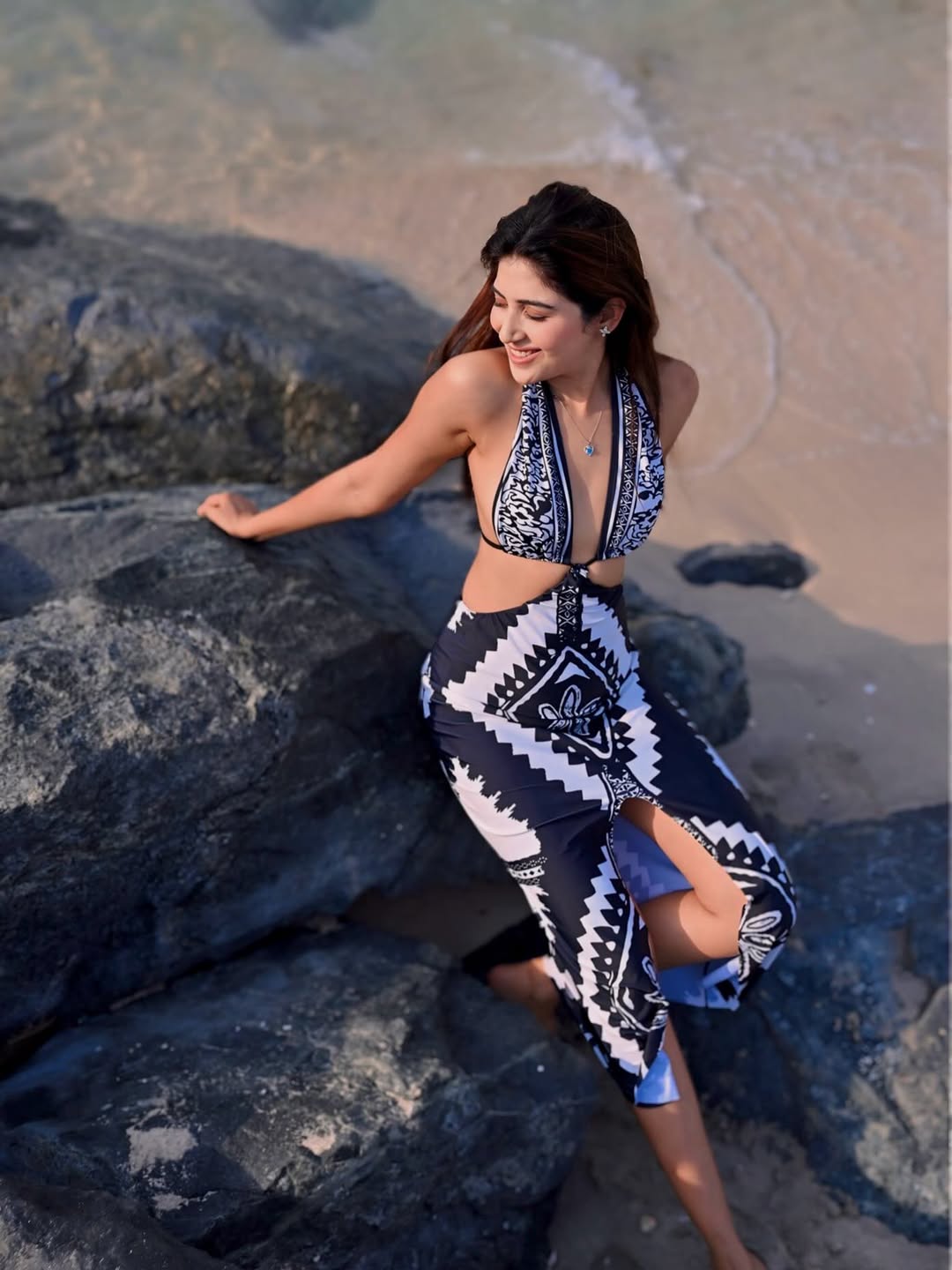 Bold Black and White Statement