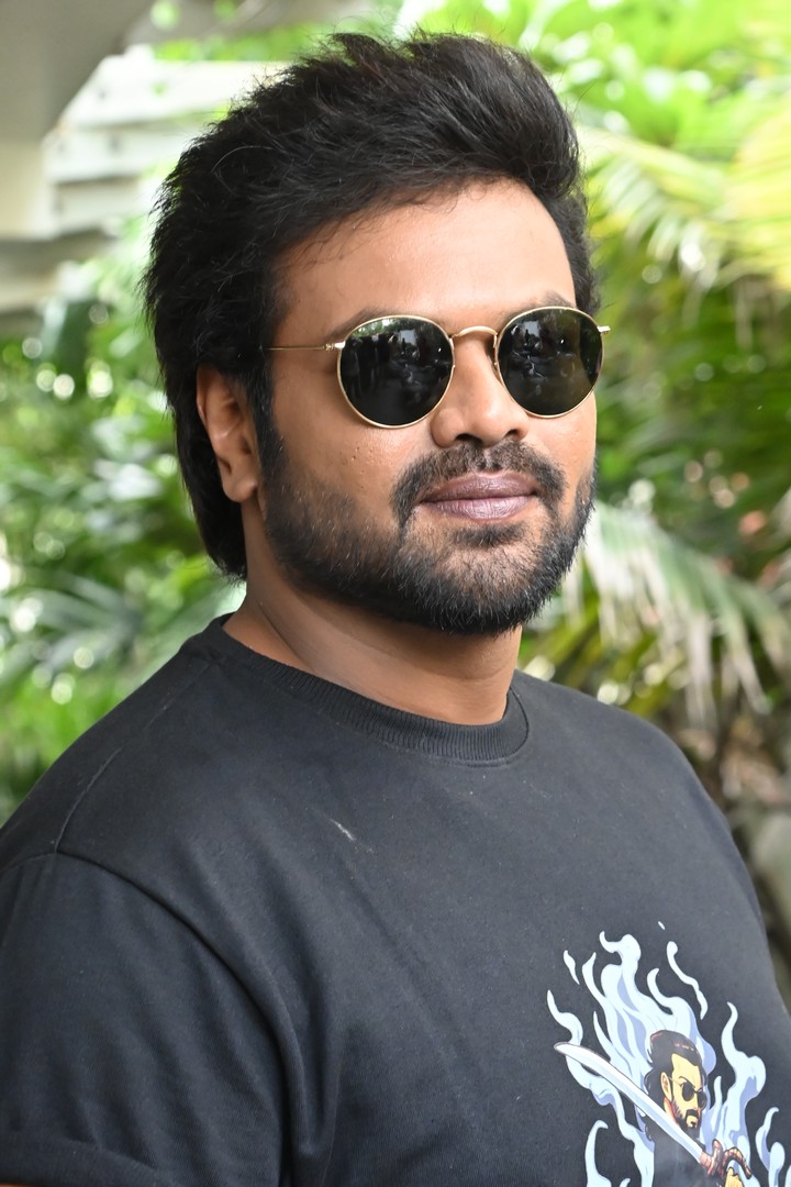 Manchu Manoj bold casual look with fiery flair