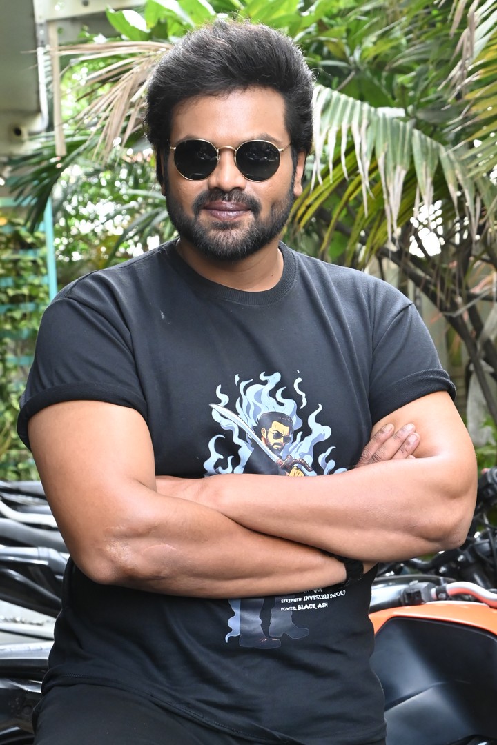 Manchu Manoj blurred face yet stylish street-smart fashion
