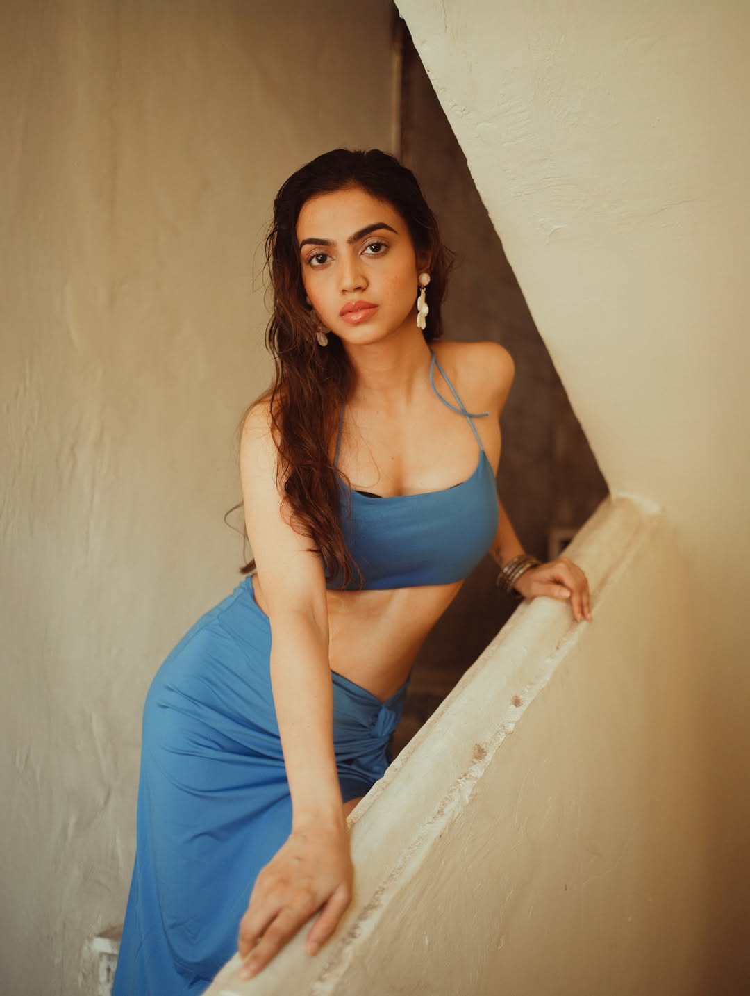 Suchi Smita elegance and boldness in blue ensemble