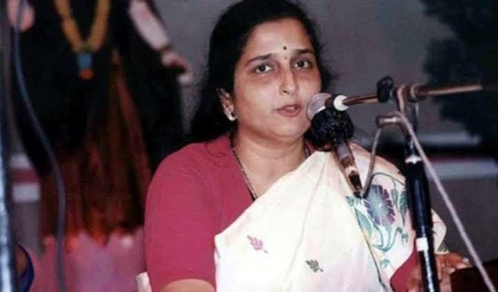 The Early Years: From Radio Notes to Bollywood Breakthroughs