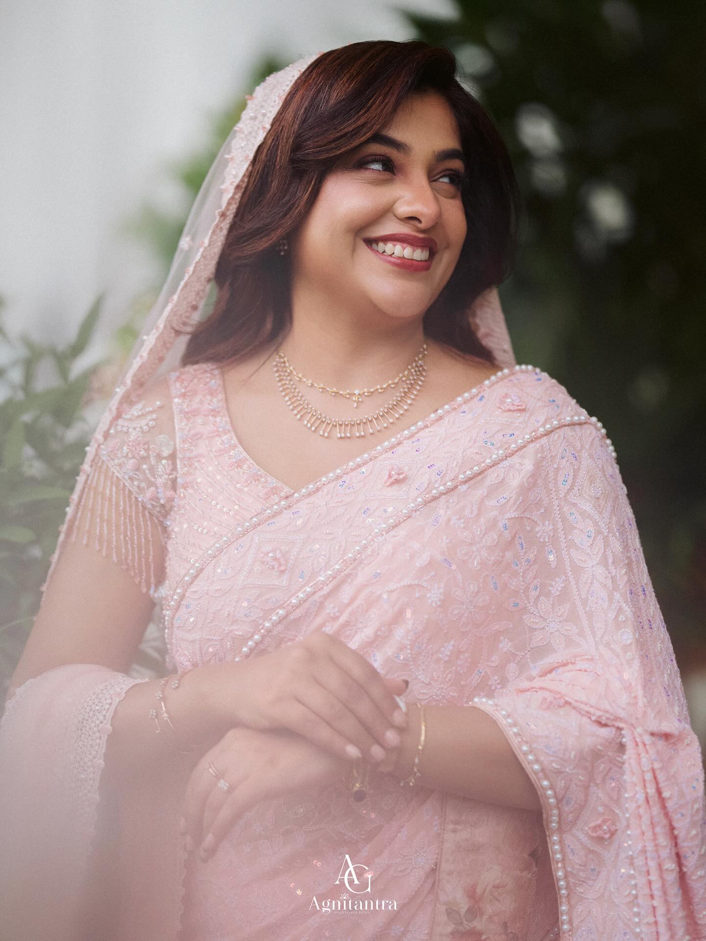 A Hint of Love Before the Big Day