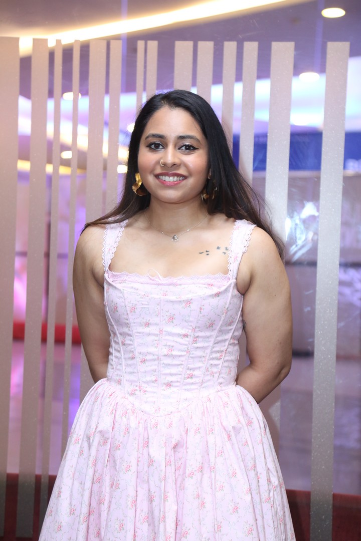 Krithi Prasad blends elegance with playful charming smile