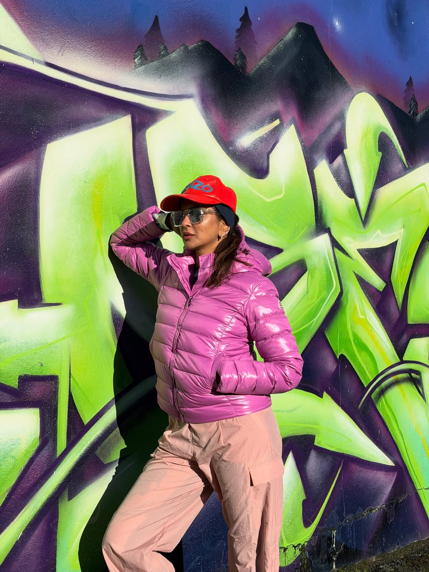 “The Family Woman – Balancing Stardom and Motherhood”