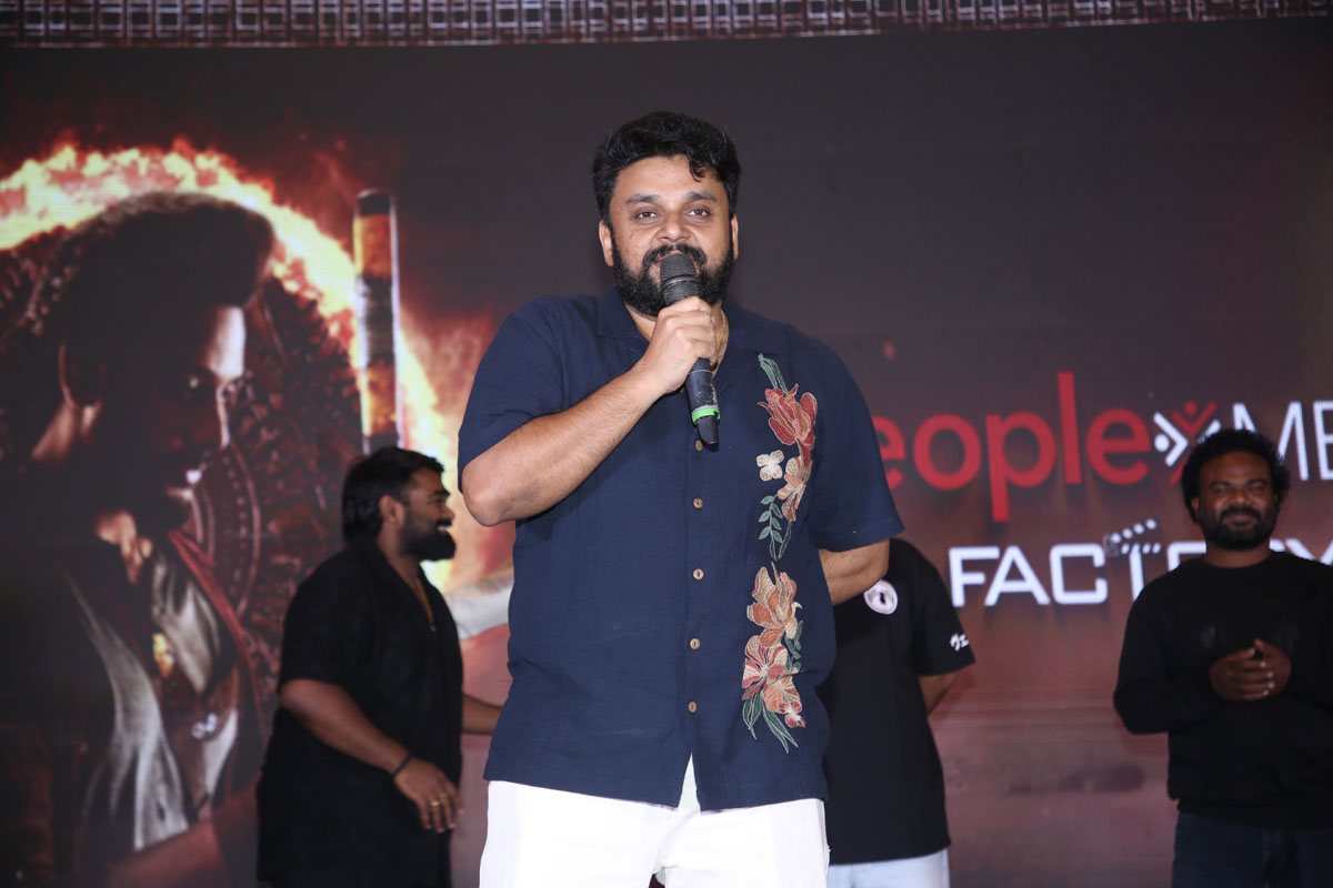 Actor Raghava giving speech at Mirai Movie Platinum Disc Event