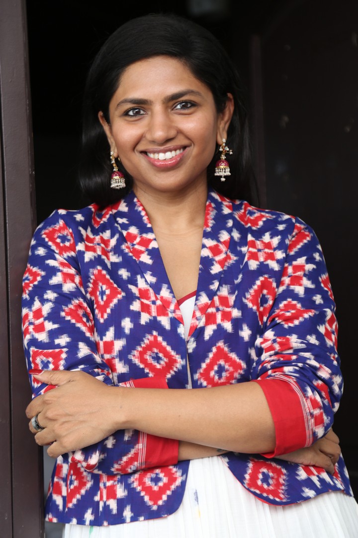 Neeraja Kona blends ethnic tradition with modern flair professionally