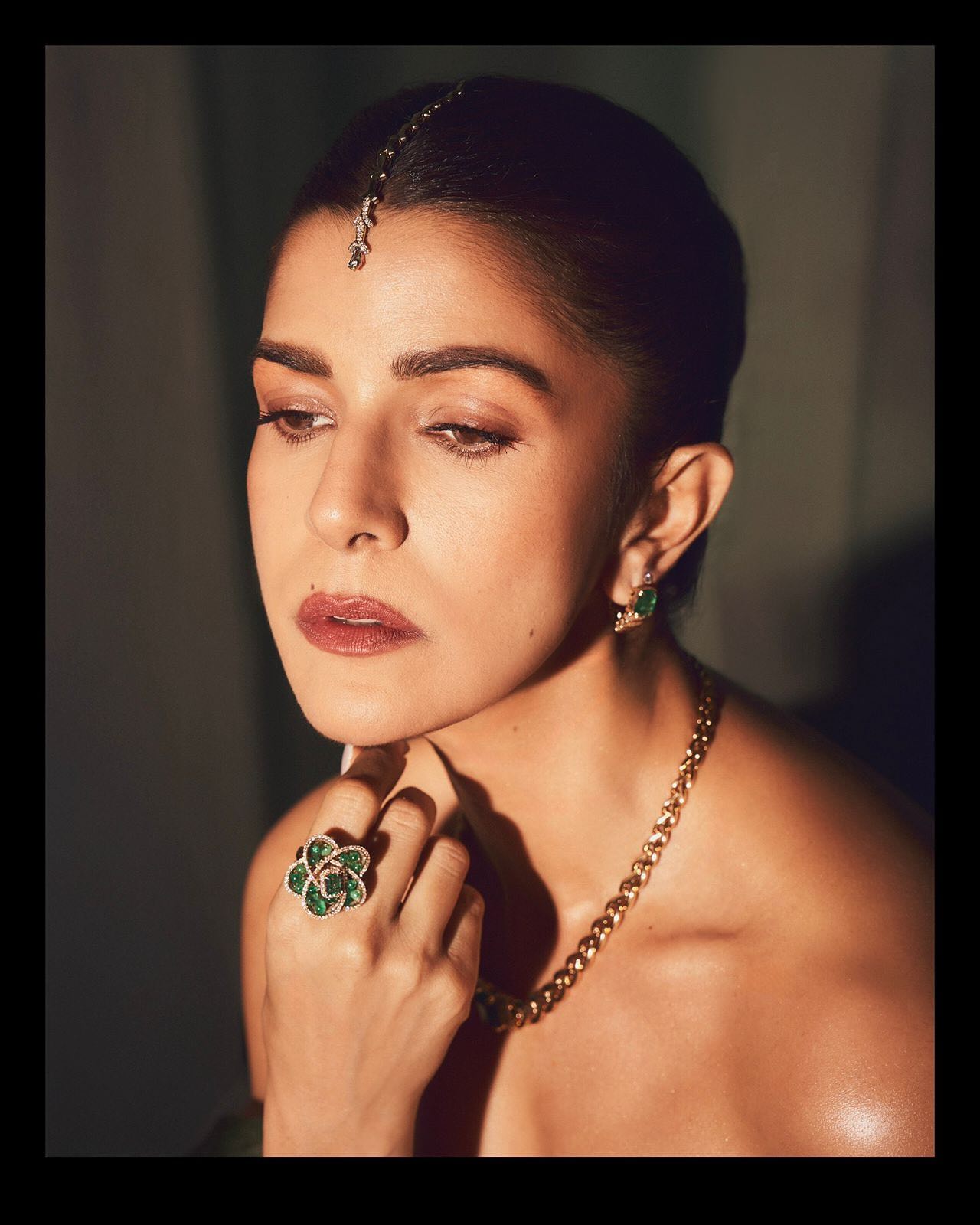 A Muse of Modern Femininity