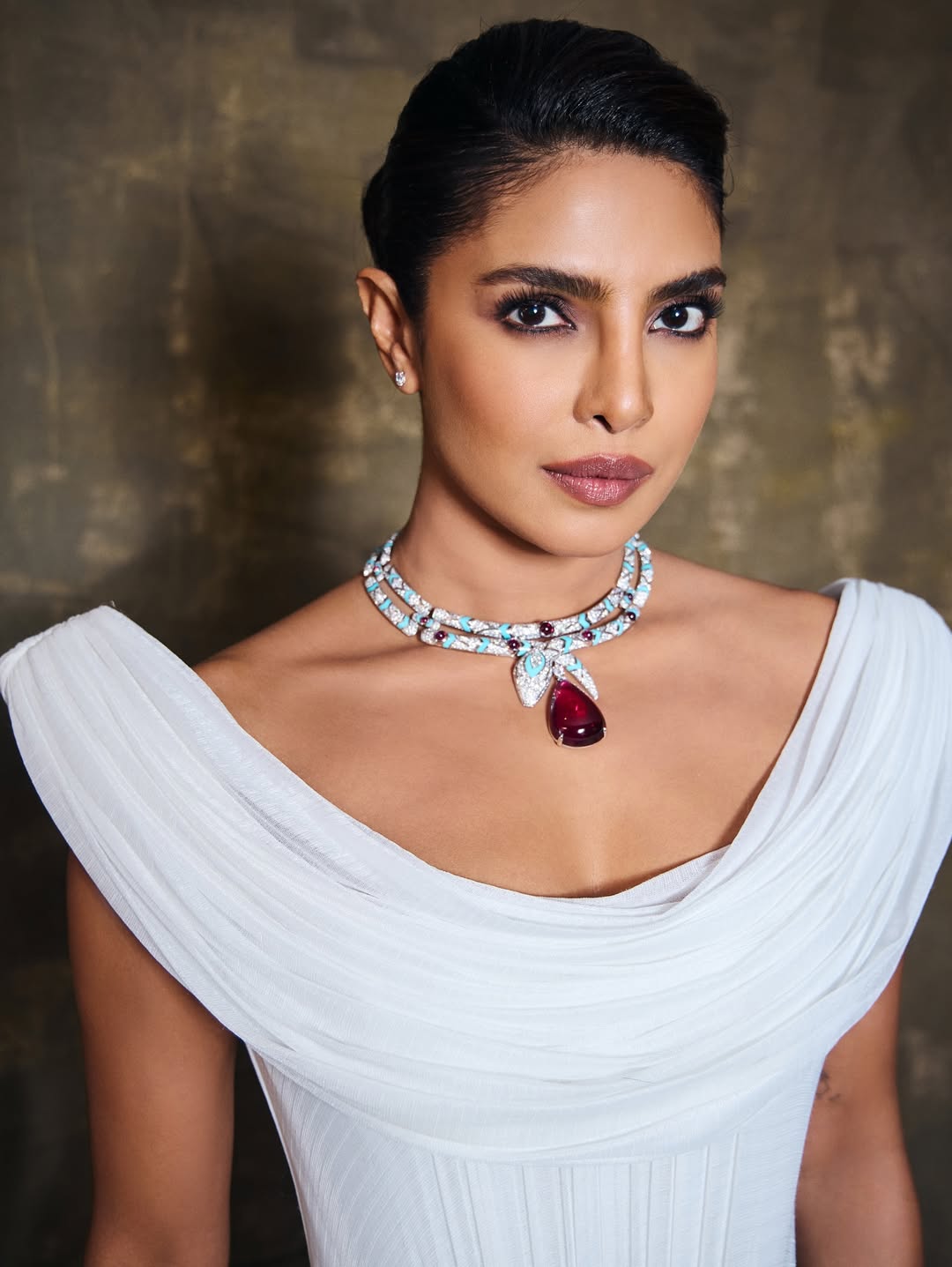 The Modern Icon of Elegance