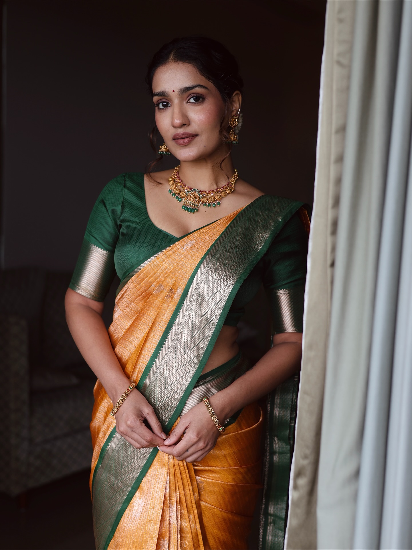 Saniya Iyappan blending tradition and elegance with confidence