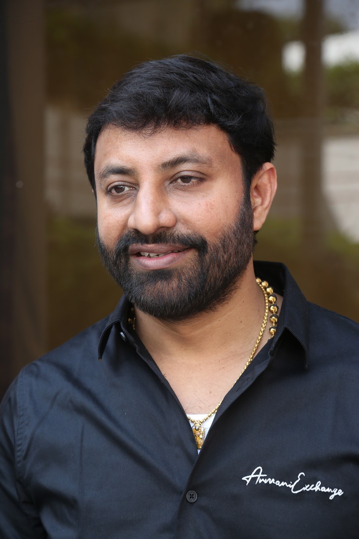 Satish blends sophistication and wit effortlessly