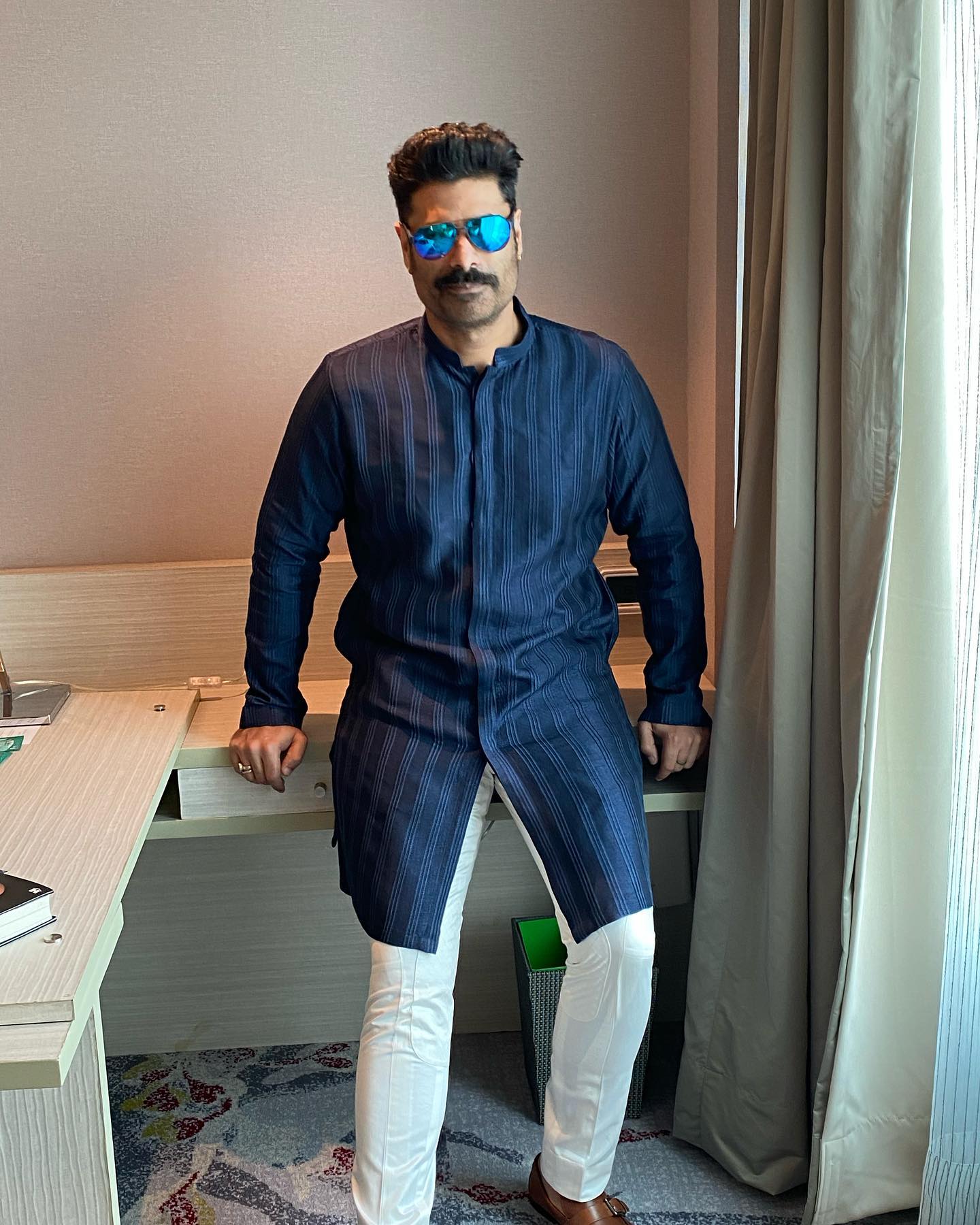 Early Steps: The Making of a Performer