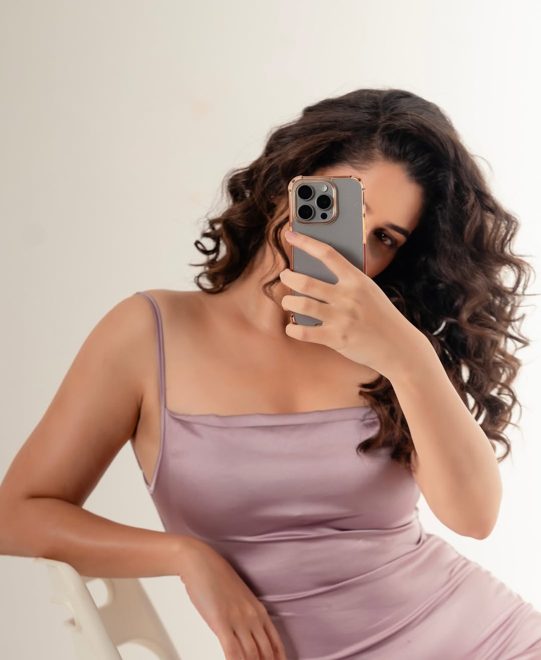 Tejaswini Sharma showcasing confidence in lavender silk mirror selfie