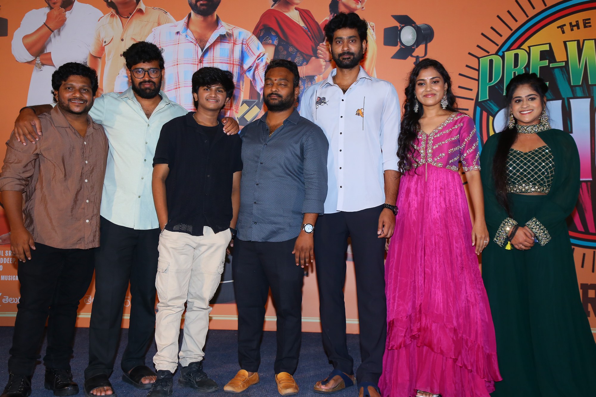 Narendra Ravi, Rahul Srinivas, Rohan, Thiruveer, Teena Sravya and Yamini posing together
