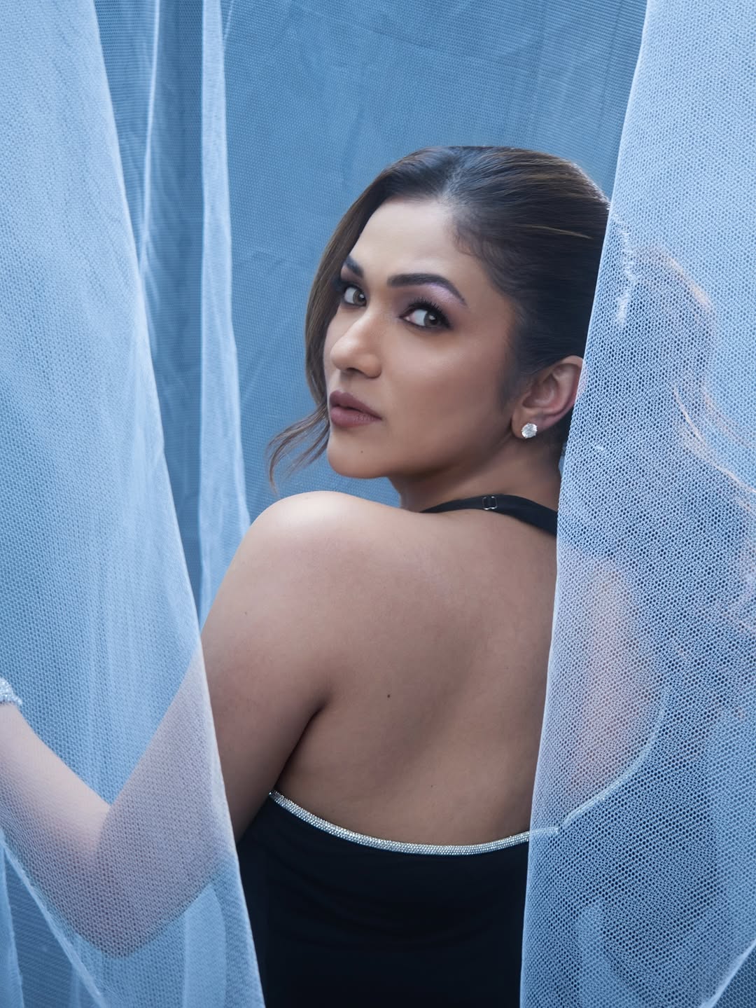 Ridhima Pandit blending allure and confidence in chic style