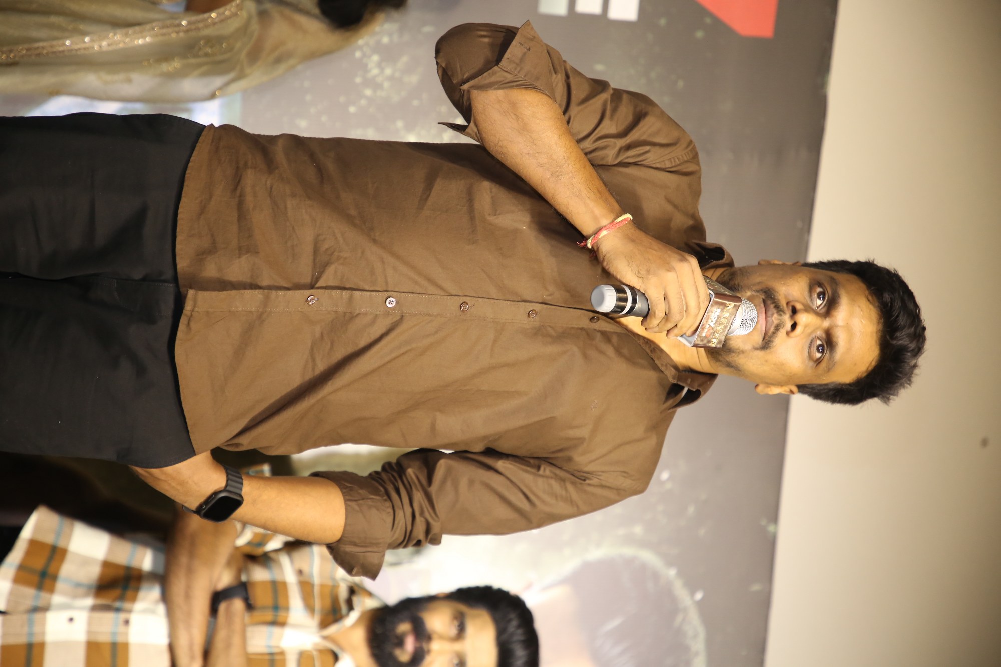 Harish Kannan delivering speech at Aaryan event