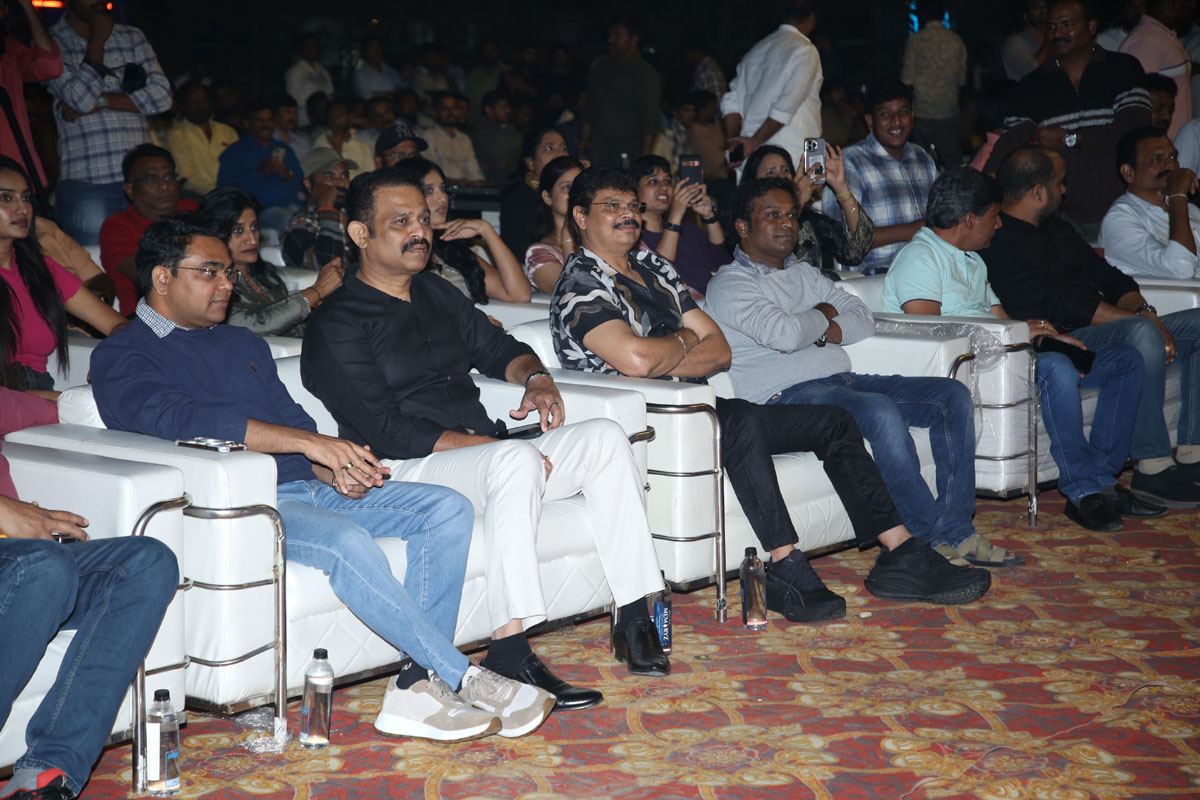 Akhanda cast and crew at launch