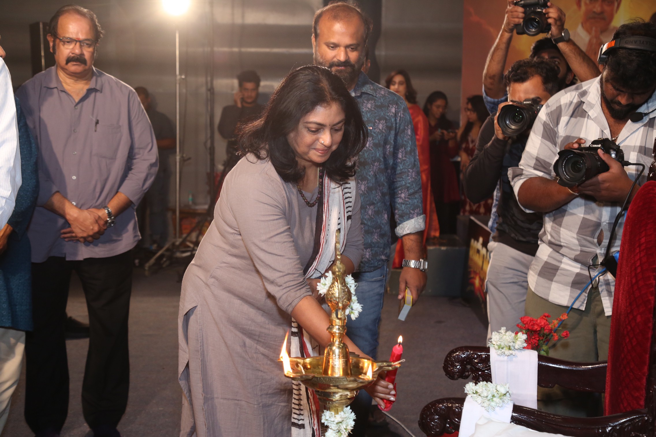 Sri Ranjani lighting ceremonial lamp