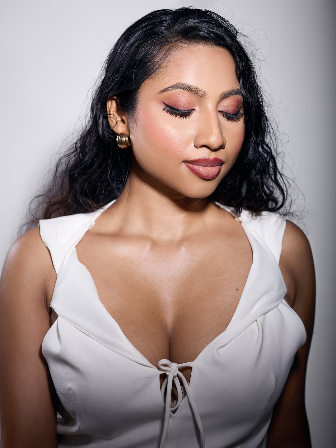 Anjana Mohan showcasing sophistication with playful charm