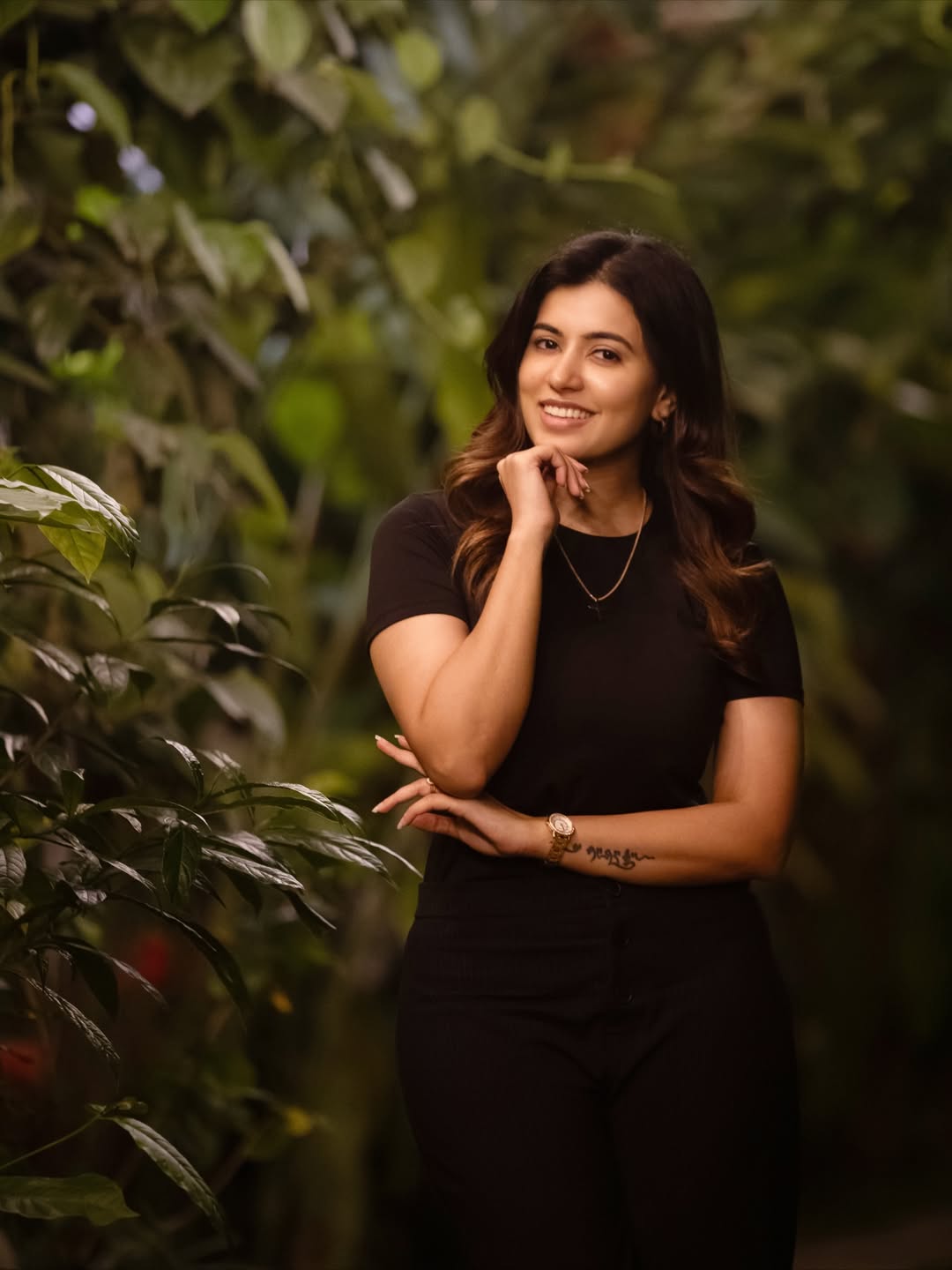 Anju Kurian blending elegance and charm in chic style