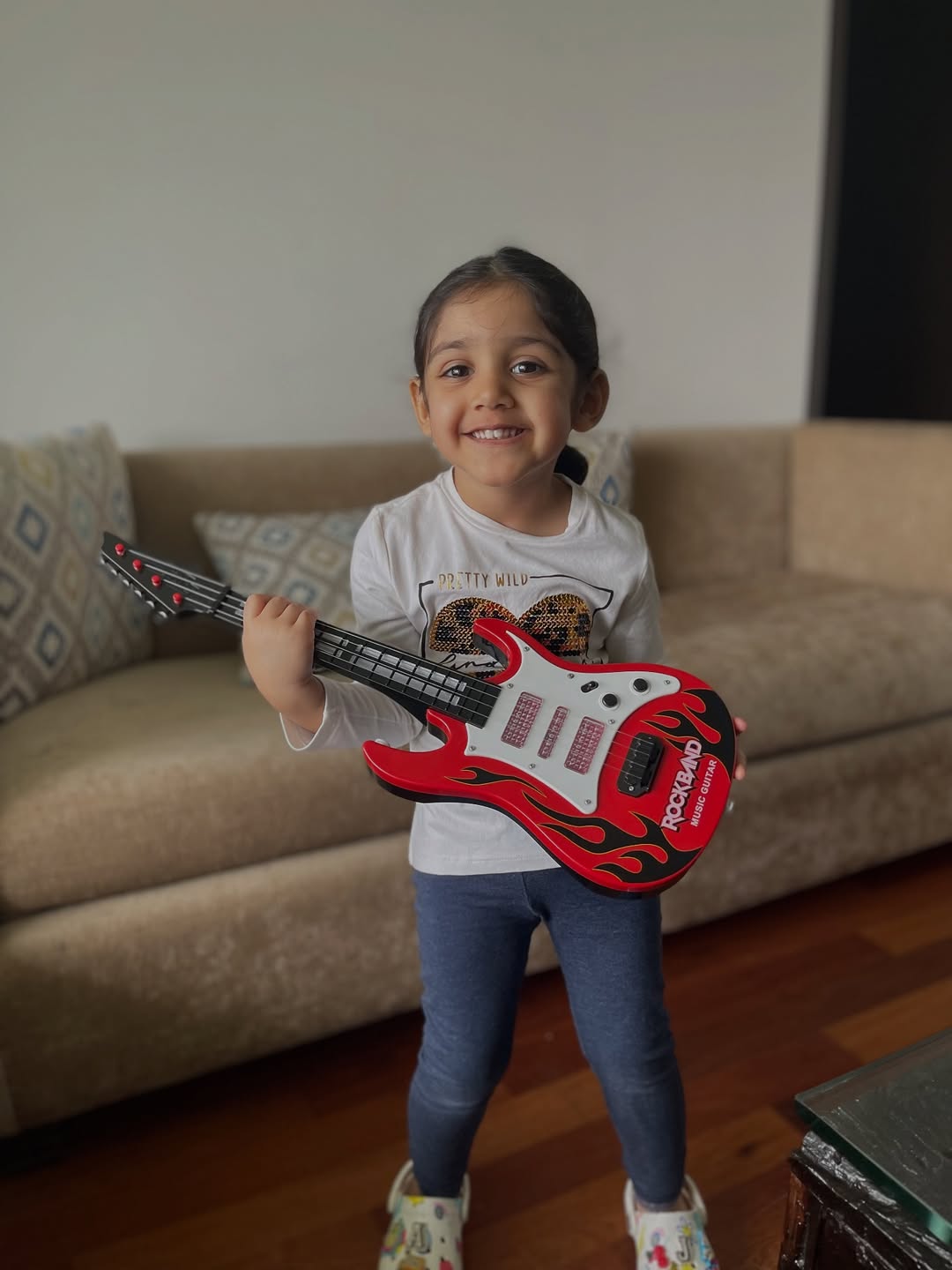 Arya daughter photos