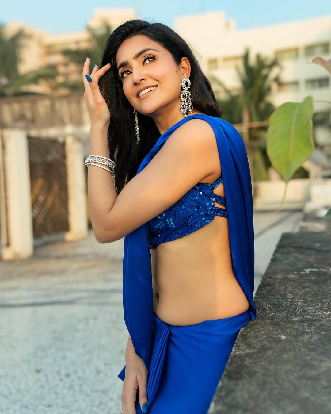 Avantika Mishra dazzles in blue saree with modern flair