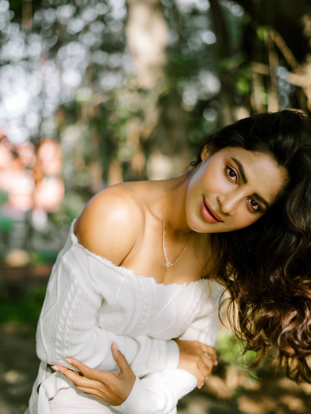 Ayra Krishna radiates elegance and playful charm effortlessly