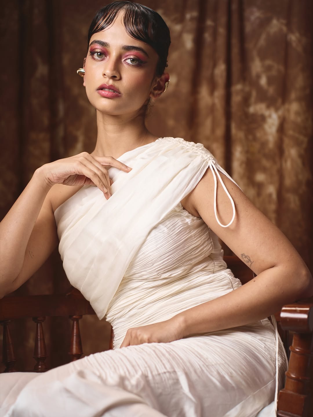 Bad Girl Anjali Sivaraman photos