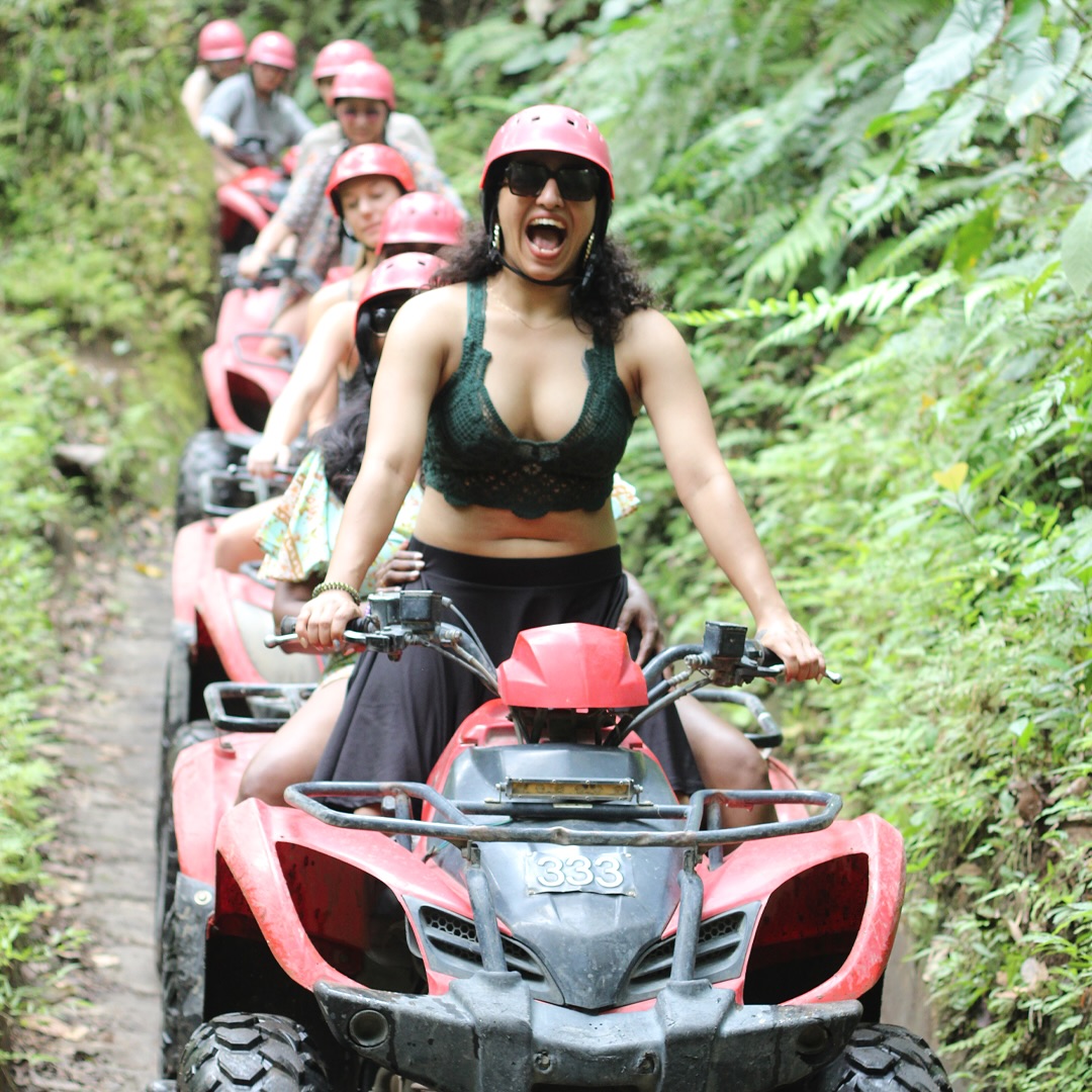 Bigg Boss 9 Kemy Bali tour photos