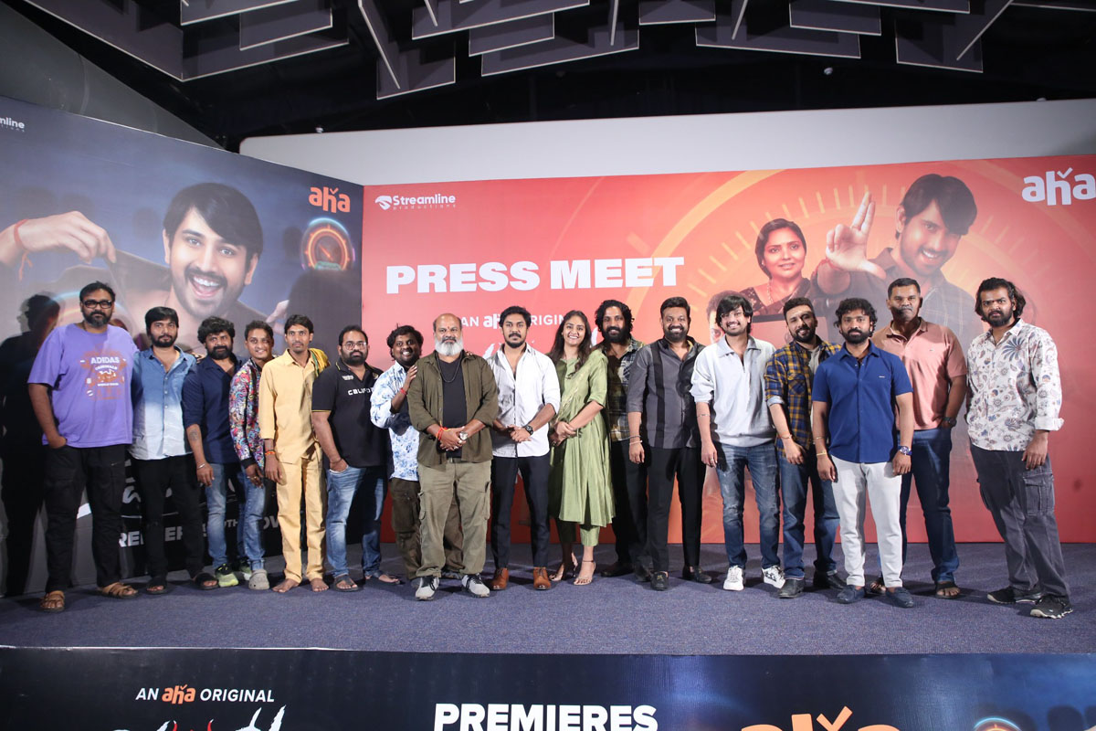 Chiranjeeva cast and crew posing together