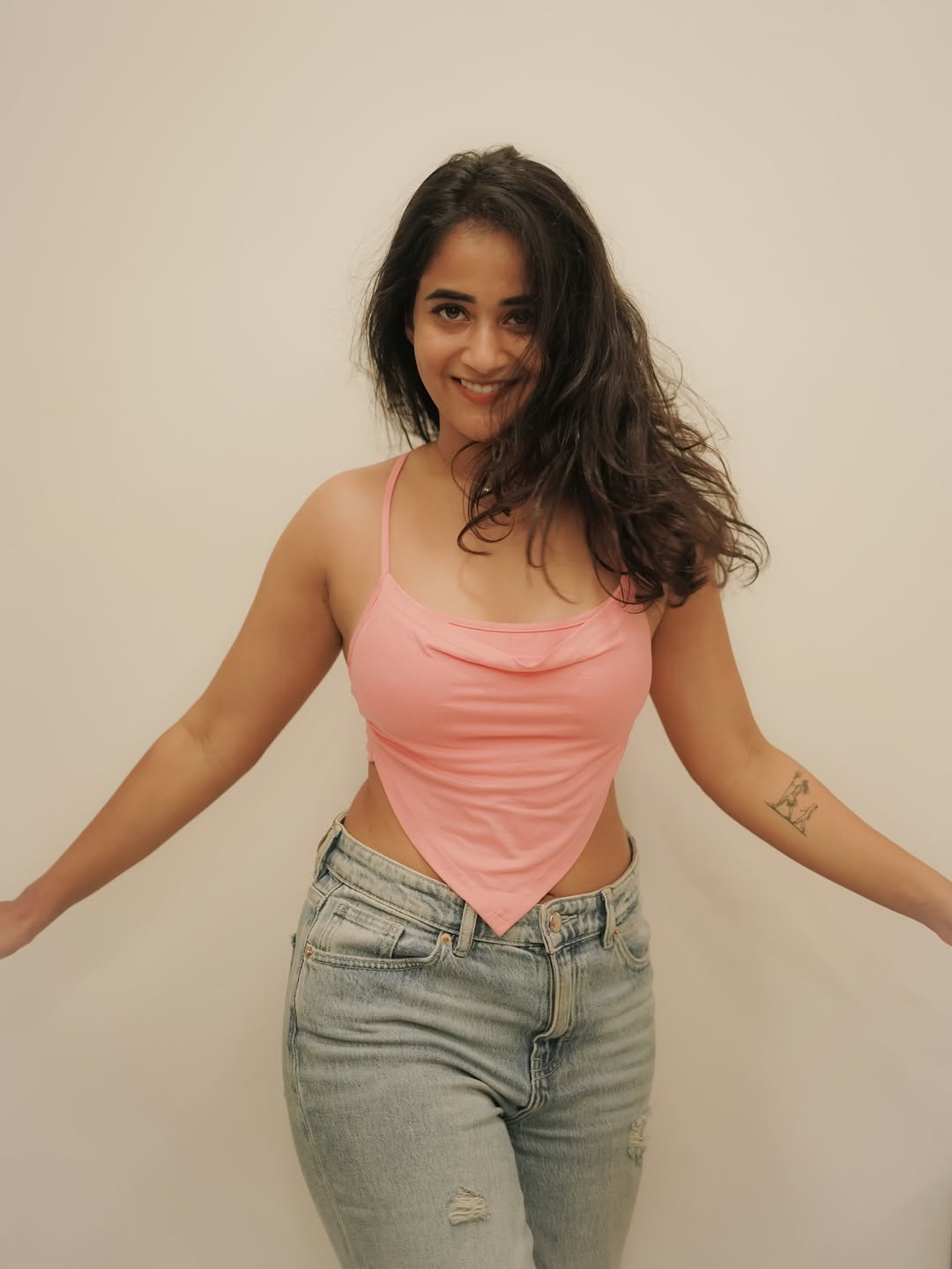 Deepthi Sunaina blends pink style with playful confidence