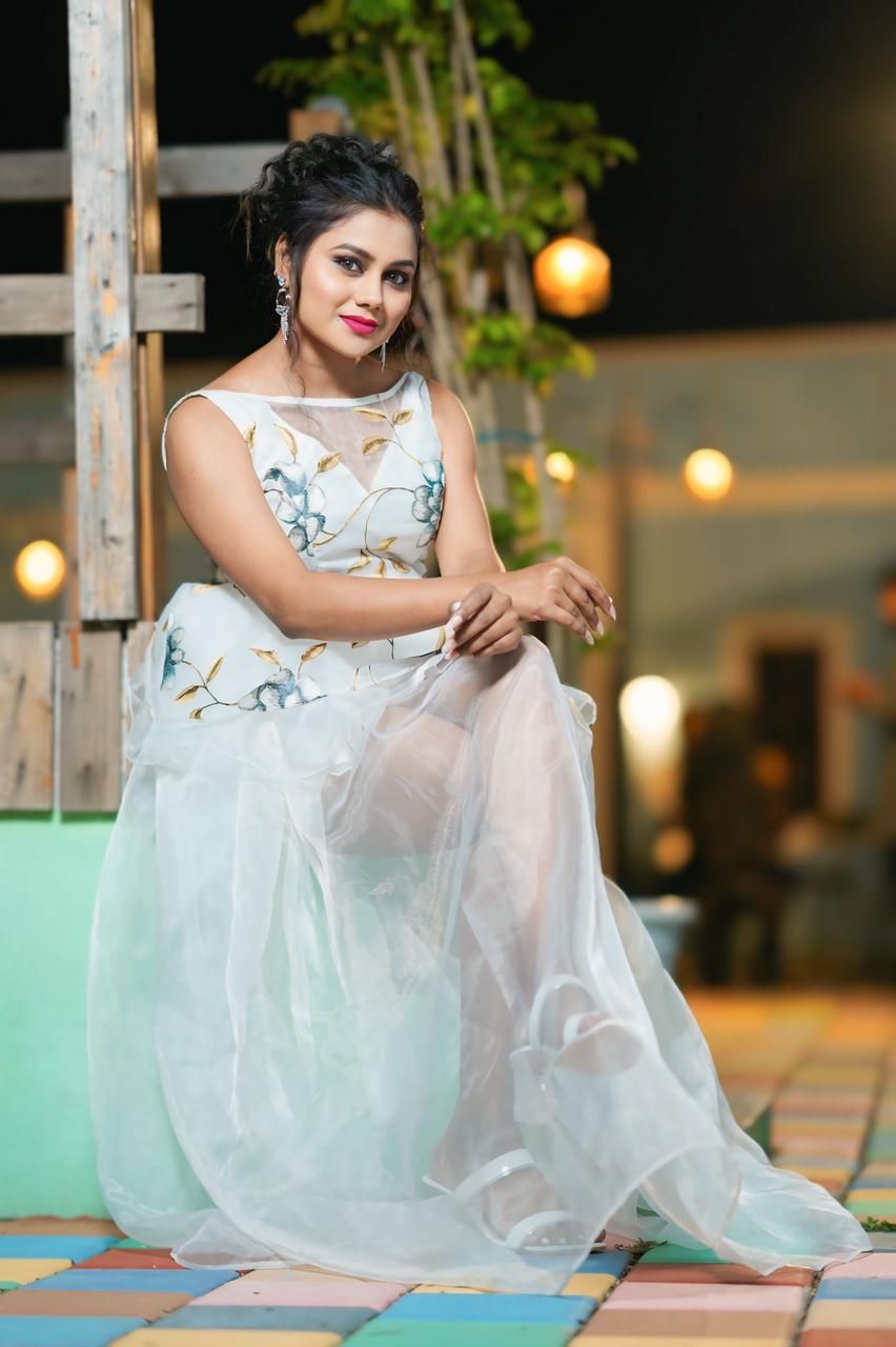 Gagana Malnad graceful and glamorous in floral outfit