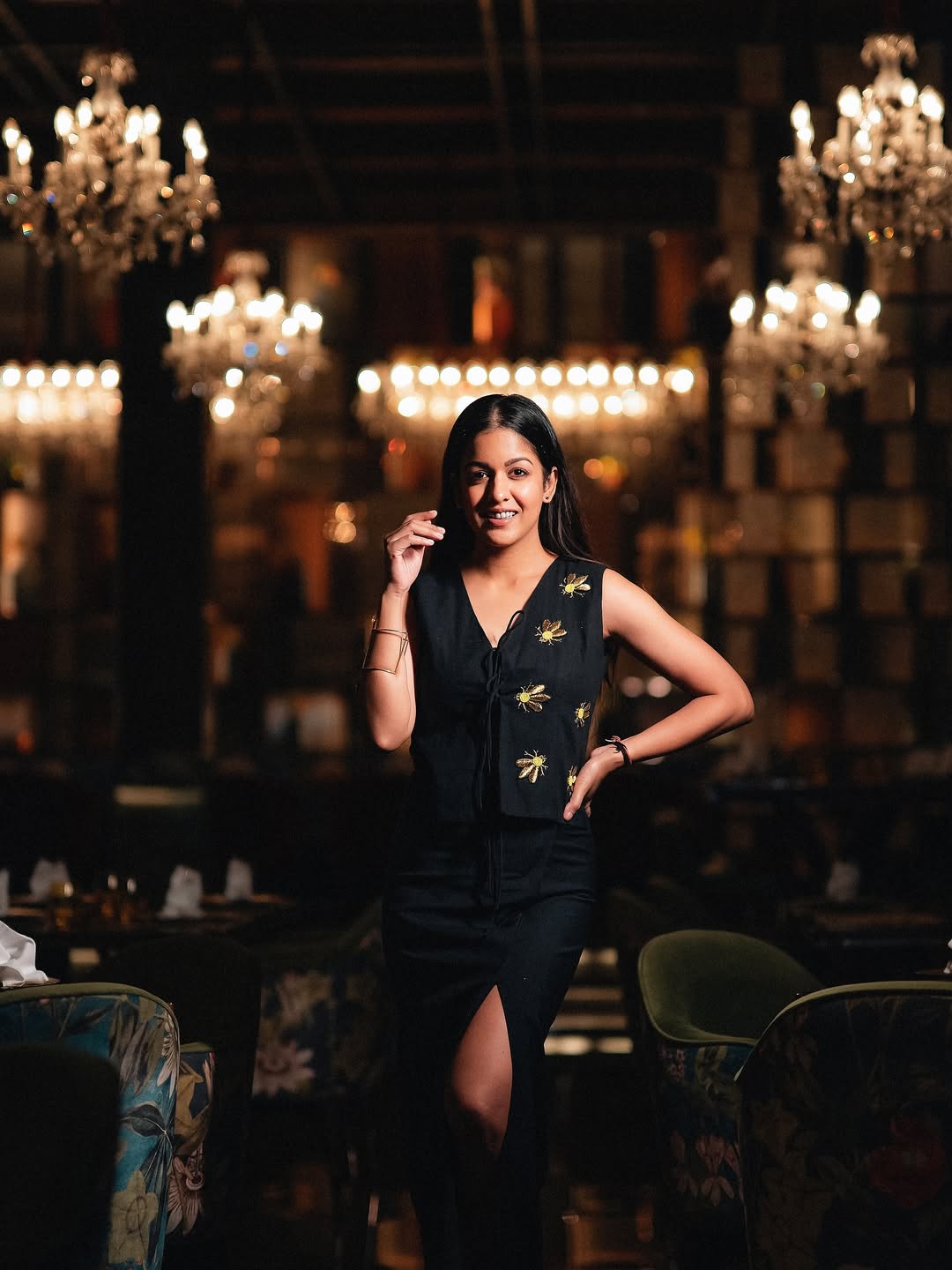 Ishita Dutta Sheth stunning in black with floral twist