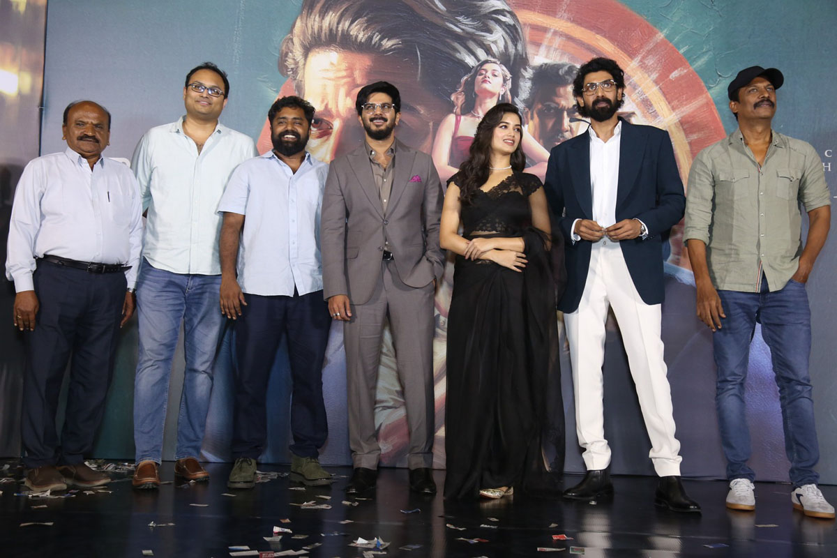 Kaantha team with Dulquer Rana Bhagyashri and crew